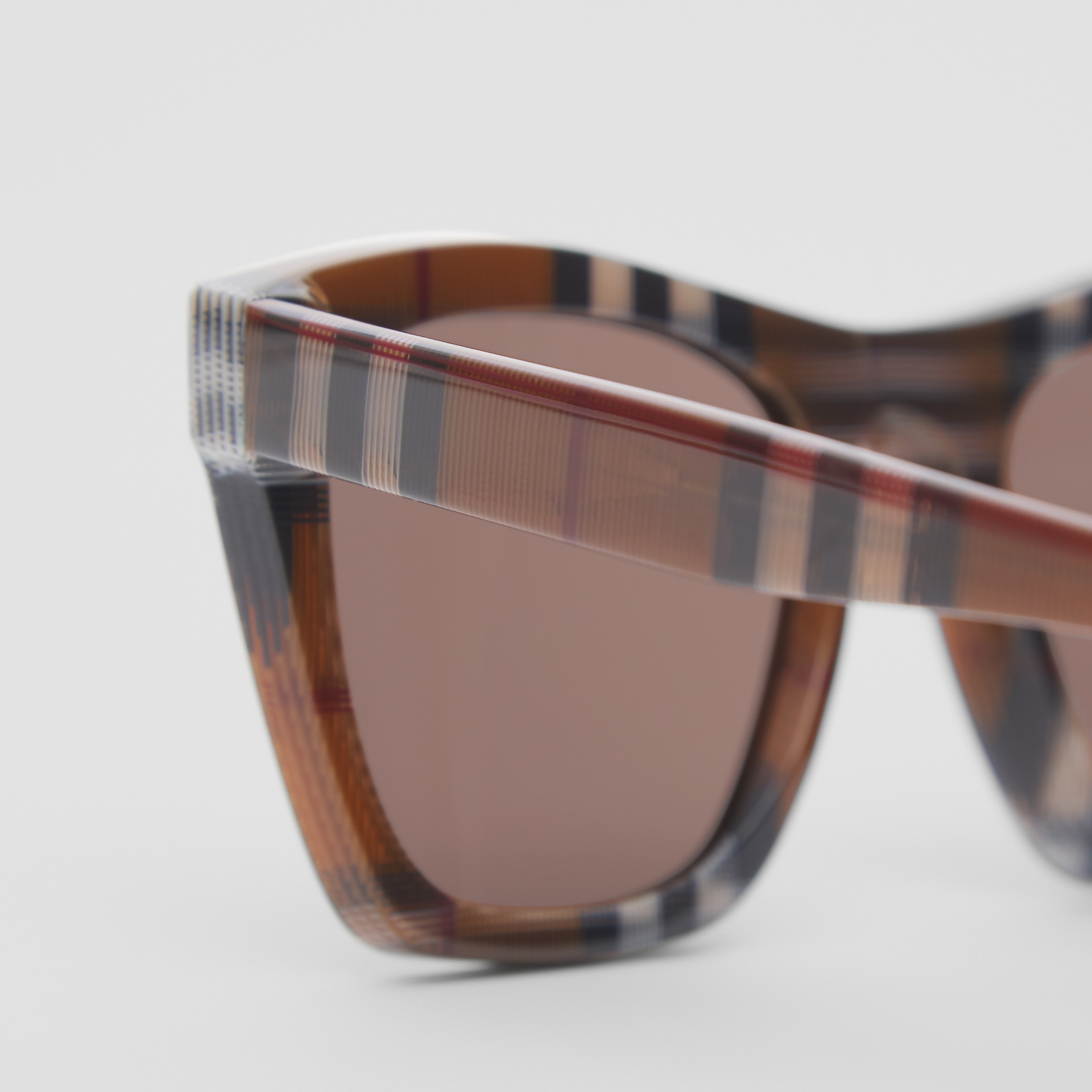 Check Square Frame Sunglasses in Birch Brown - Men | Burberry® Official