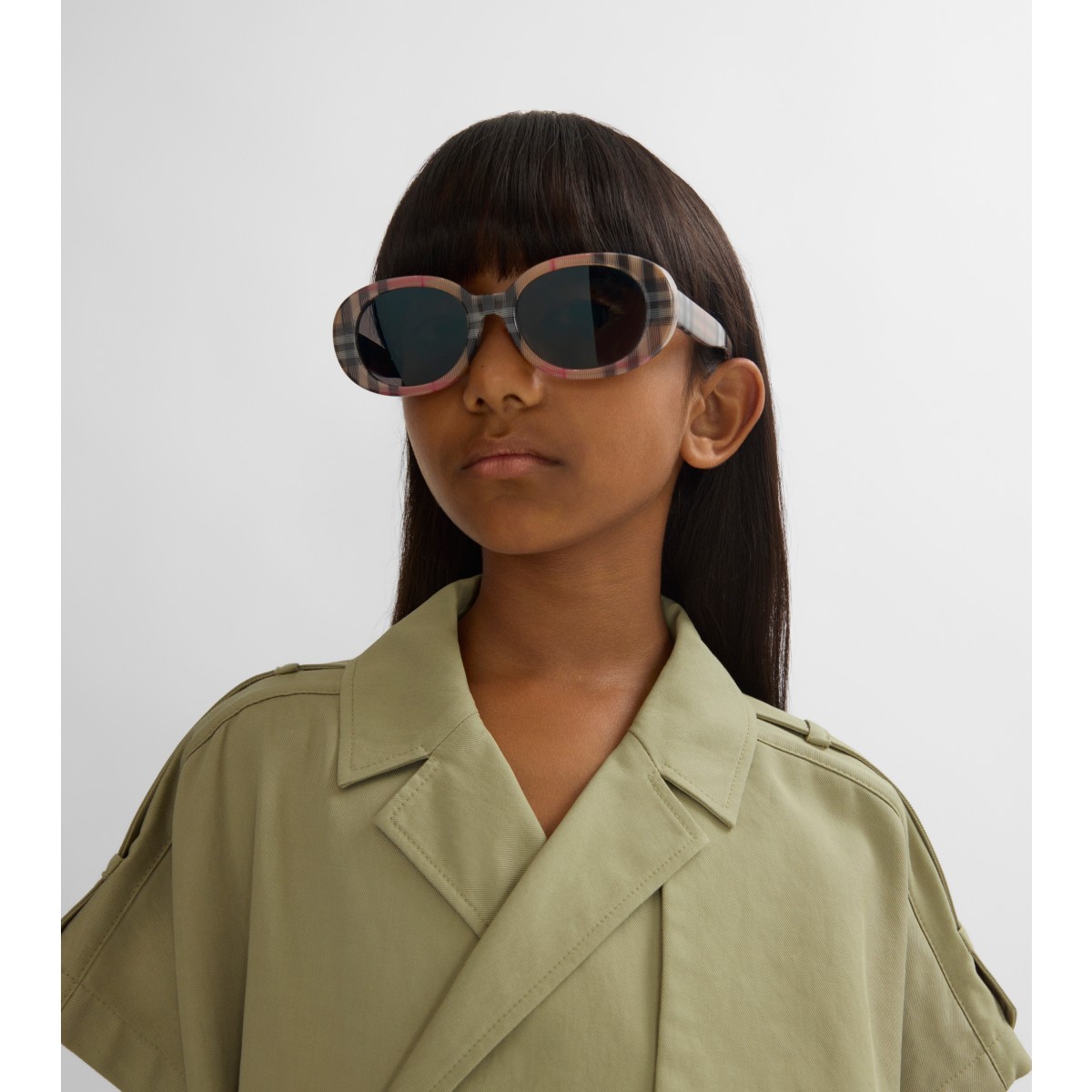  Check Oval Sunglasses