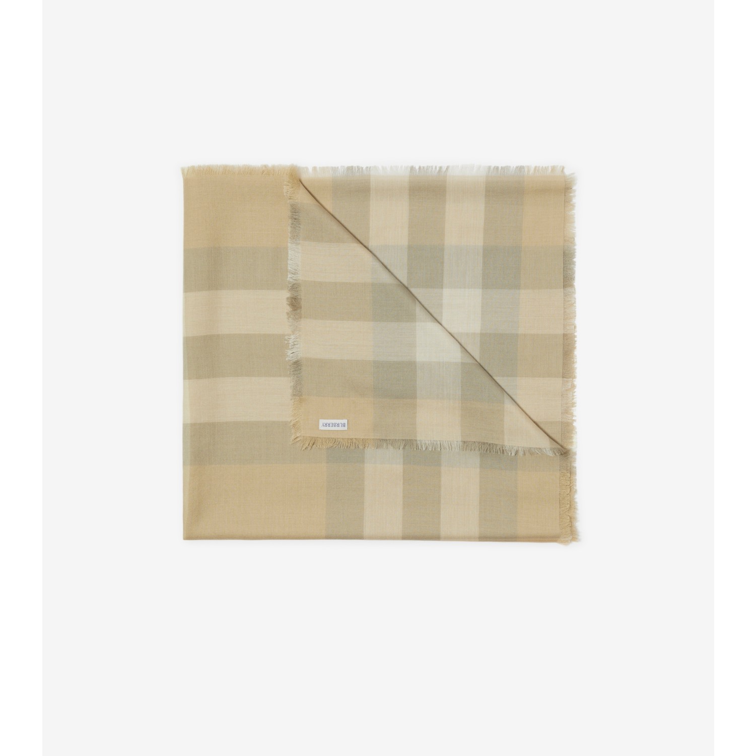 Burberry tan sales plaid scarf