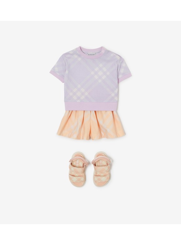 Childsplay Clothing - How Adorable Is This #Burberry Outfit?! 😍❤️  @littleleticiaperez #Kidsfashion #Cute #Outfit #Love #Designer  #ChildsplayClothing