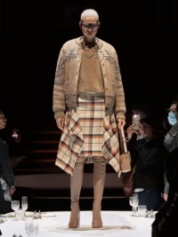 Burberry 2025 nuova collezione