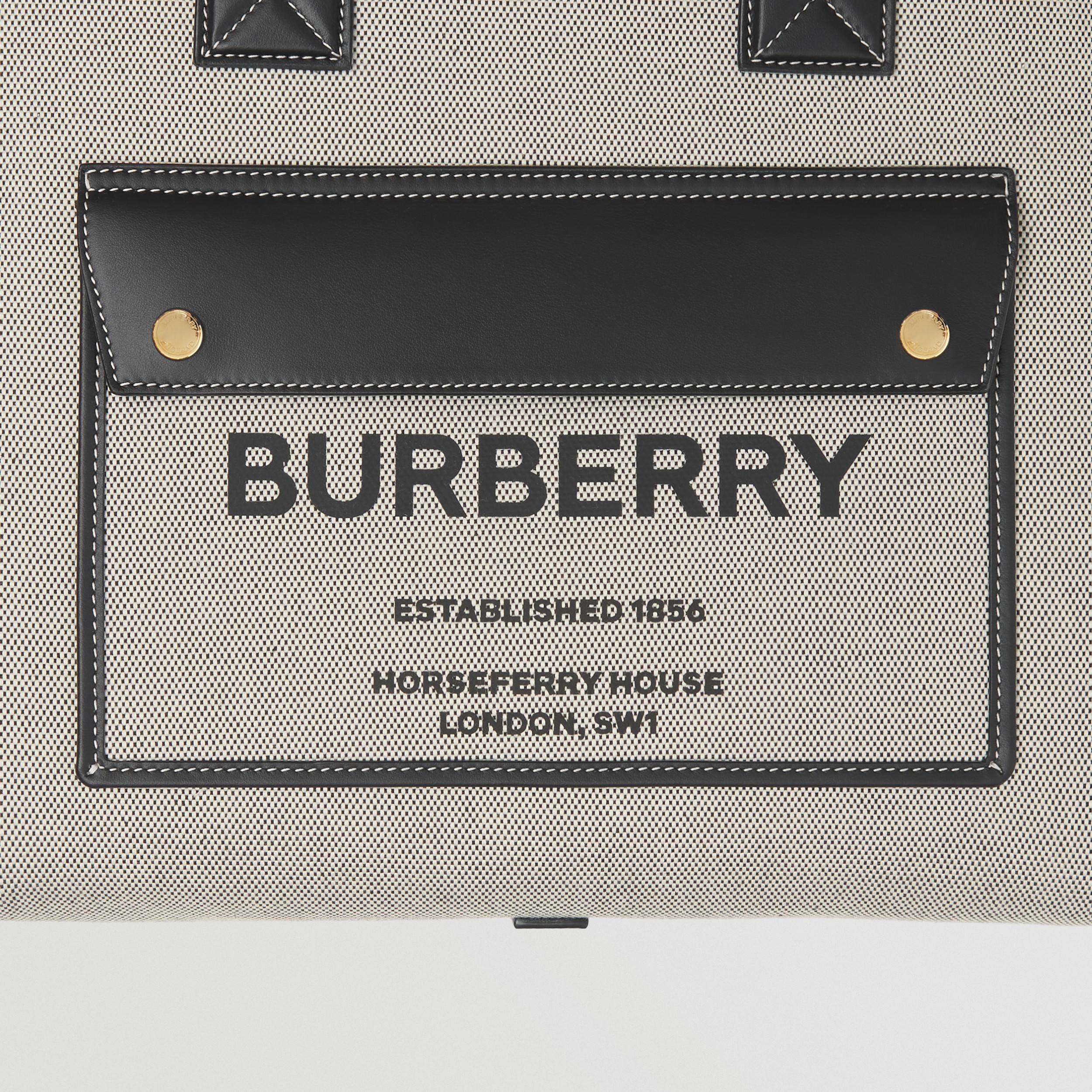 ミディアム ツートン キャンバス&レザー フレヤトート (ブラック) - ウィメンズ | Burberry®公式サイト