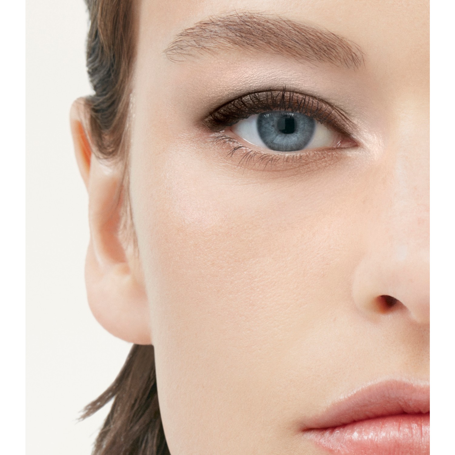 Burberry Eye Quad – Midnight No. 04