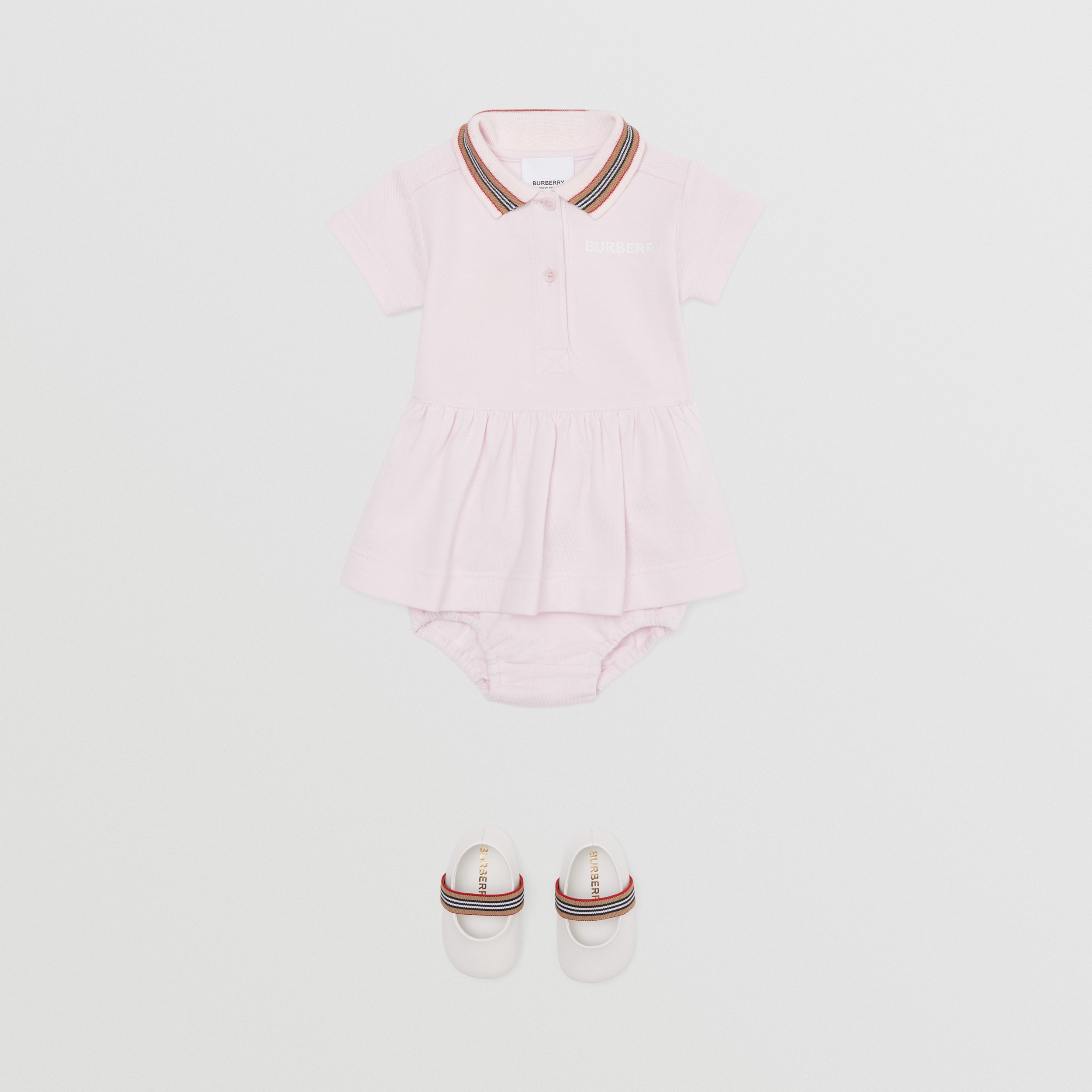 Vestido estilo camisa polo de algodão piquê com detalhe de listras icônicas (Rosa Claro) - Crianças | Burberry® oficial - 3
