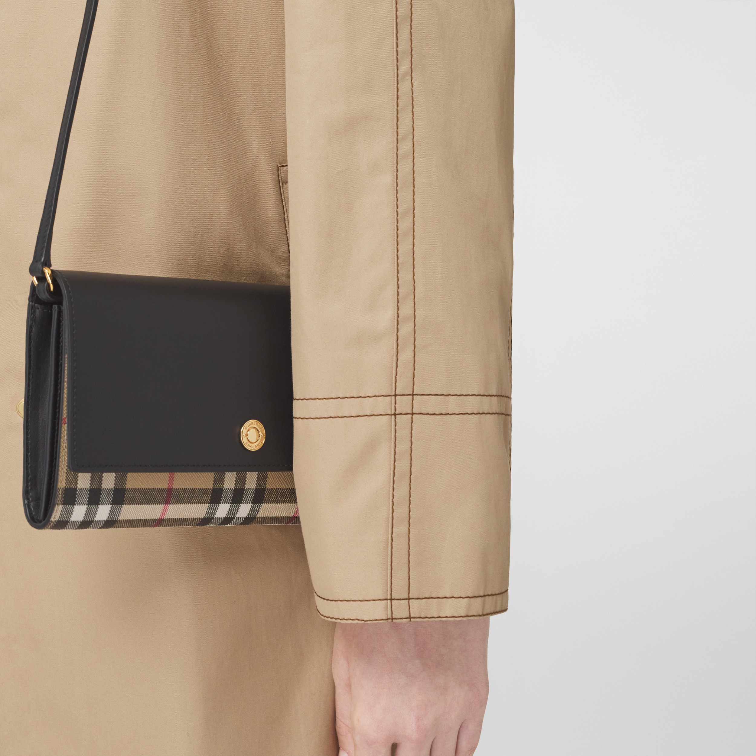 Brieftasche aus Karo-Gewebe und Leder mit abnehmbarem Riemen (Vintage-beige/schwarz) - Damen | Burberry® - 3