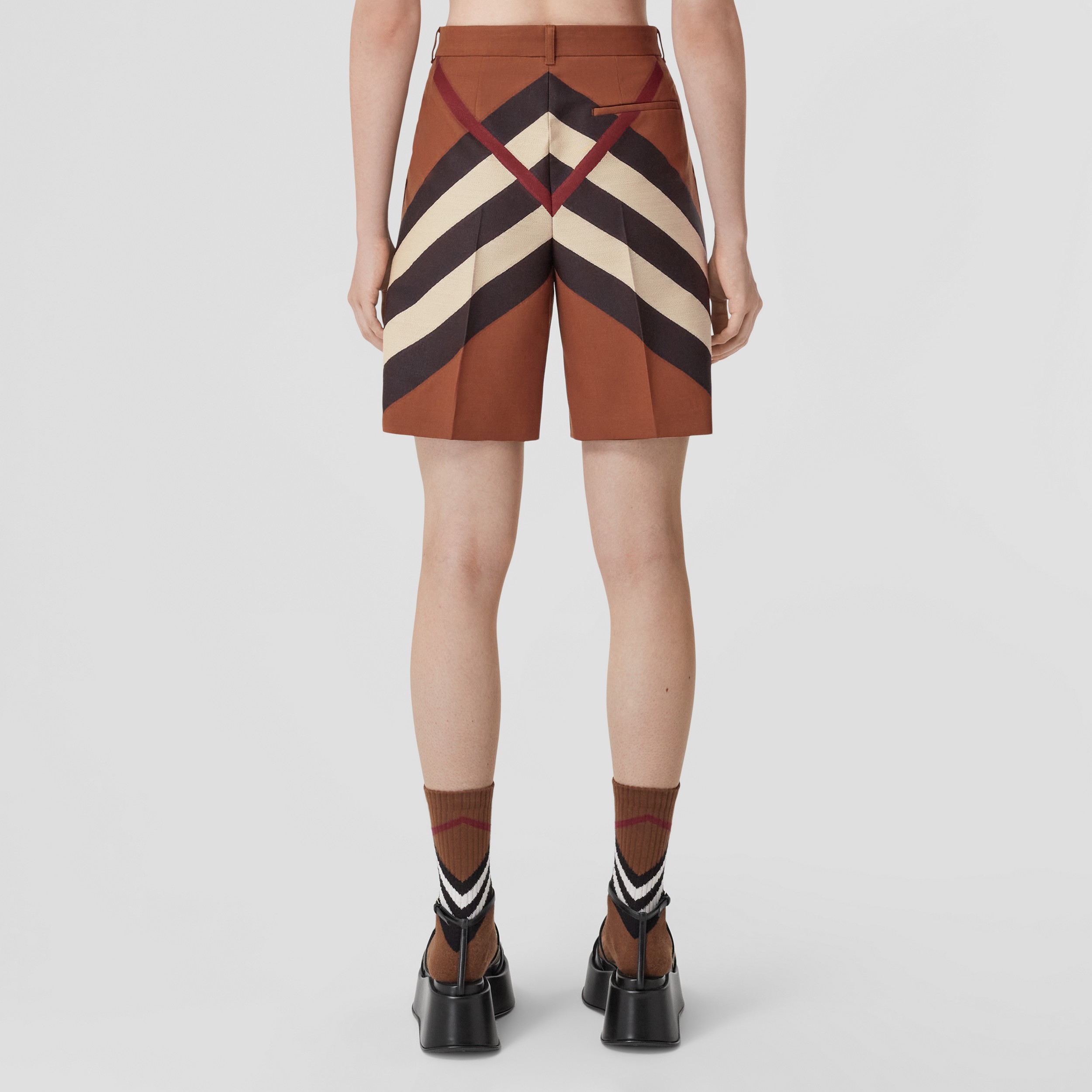 Chevron Check Wool Jacquard Tailored Shorts in Dark Birch Brown - Women | Burberry® Official - 3