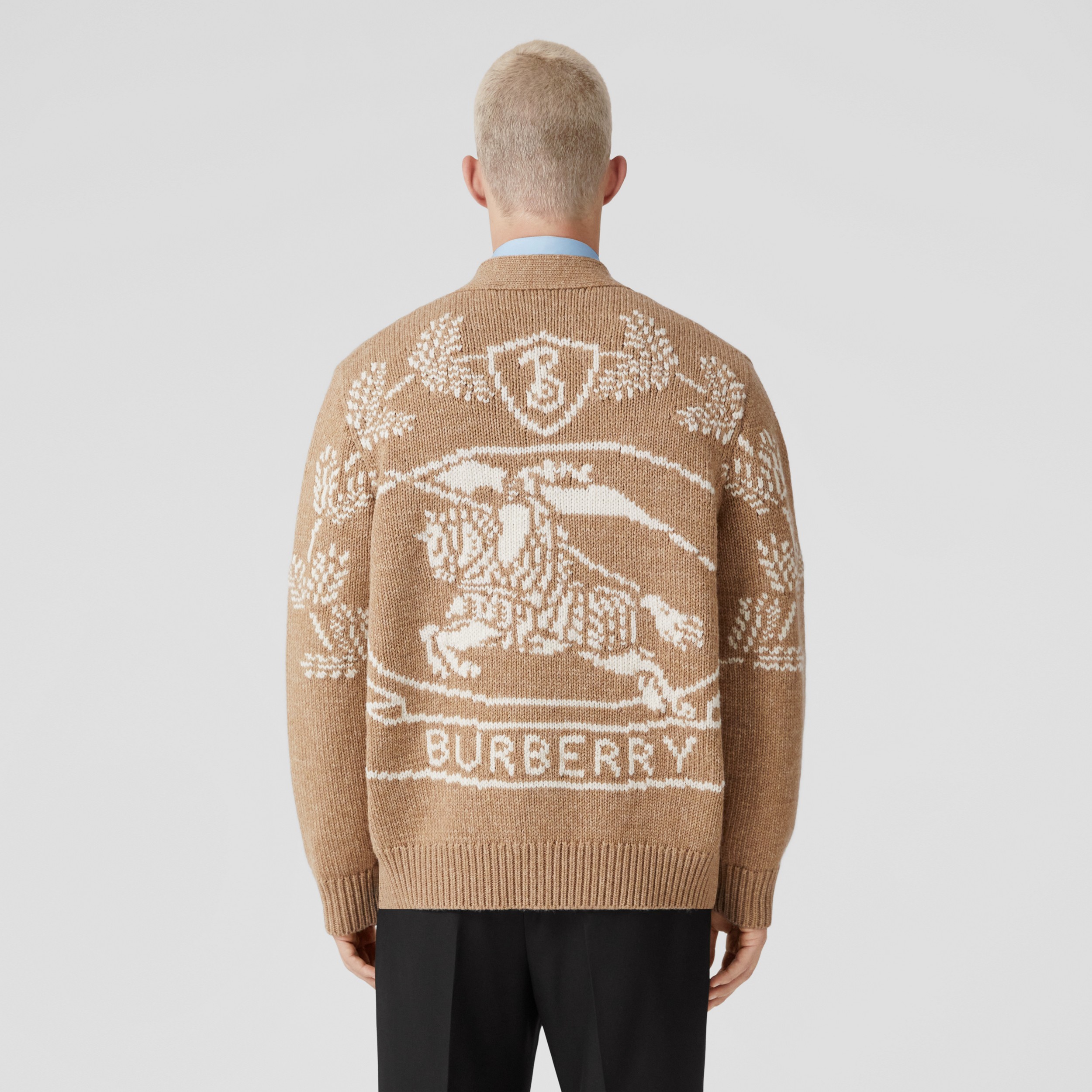 Cardigan in lana con cavaliere equestre a intarsio (Cammello) - Uomo | Sito ufficiale Burberry® - 3