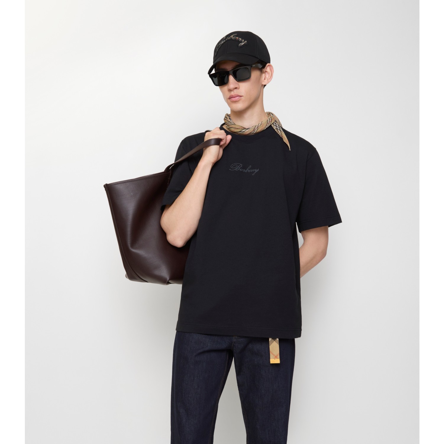 T-shirt in cotone con logo in corsivo Check