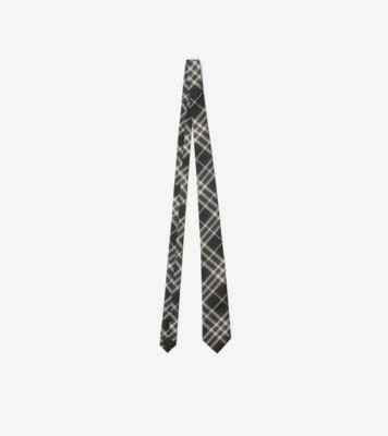 BUBERRY ネクタイ　ノバチェック　白タグ現行品　シルク100% Burberry バーバリー ネクタイ 現行タグ ノバチェック