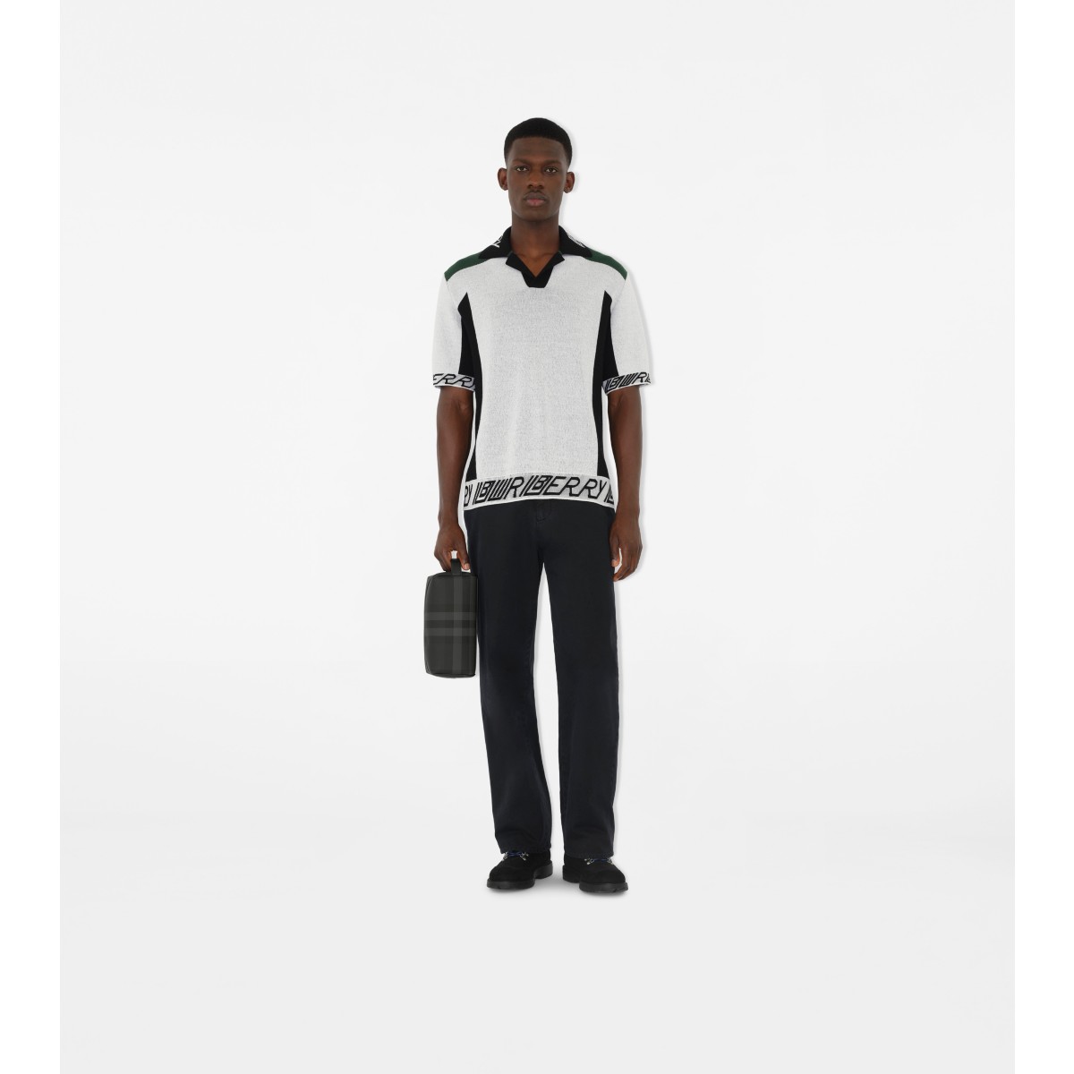  Check and Leather Travel Pouch