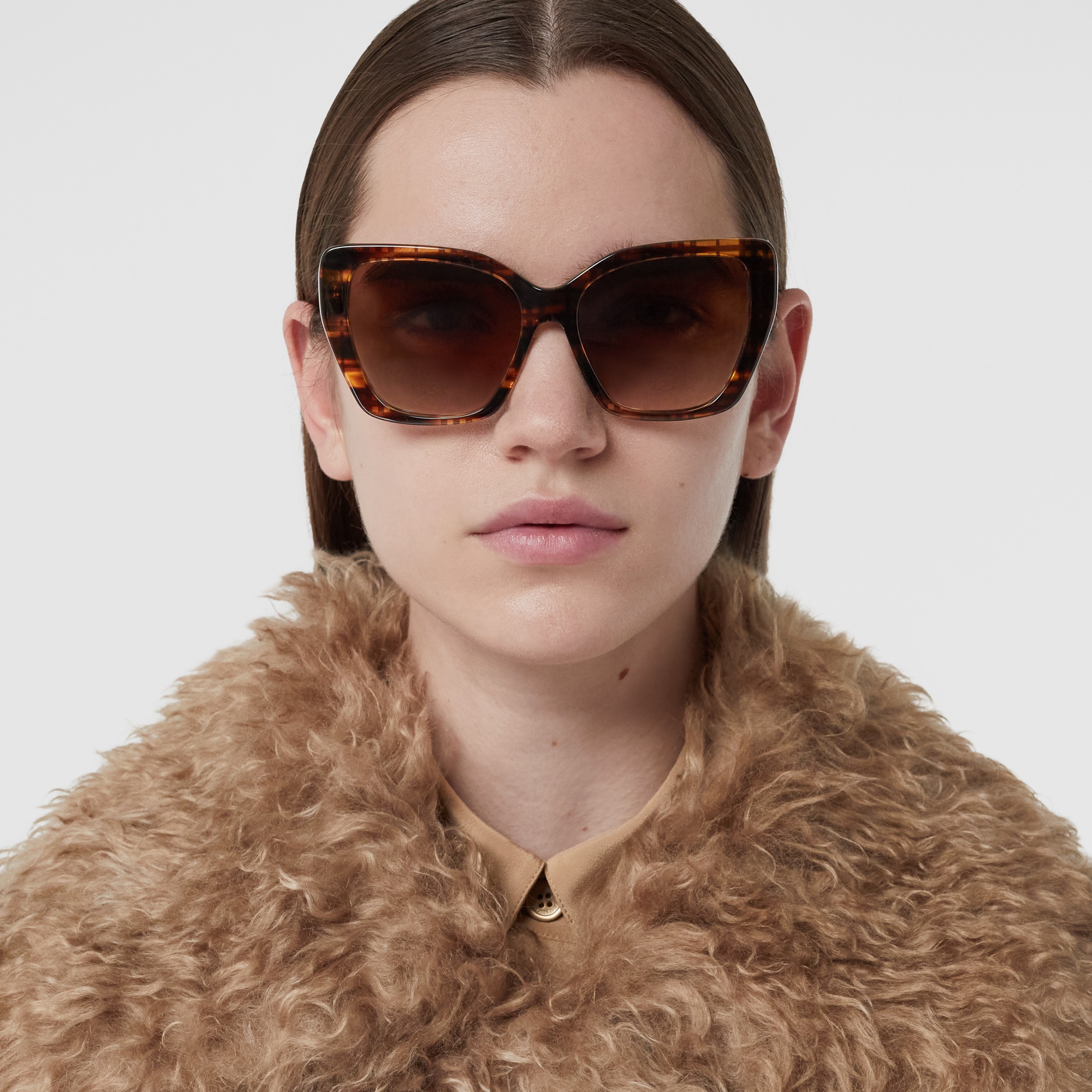 Check Cat-eye Frame Sunglasses in Bright Tortoiseshell - Women | Burberry® Official - 3