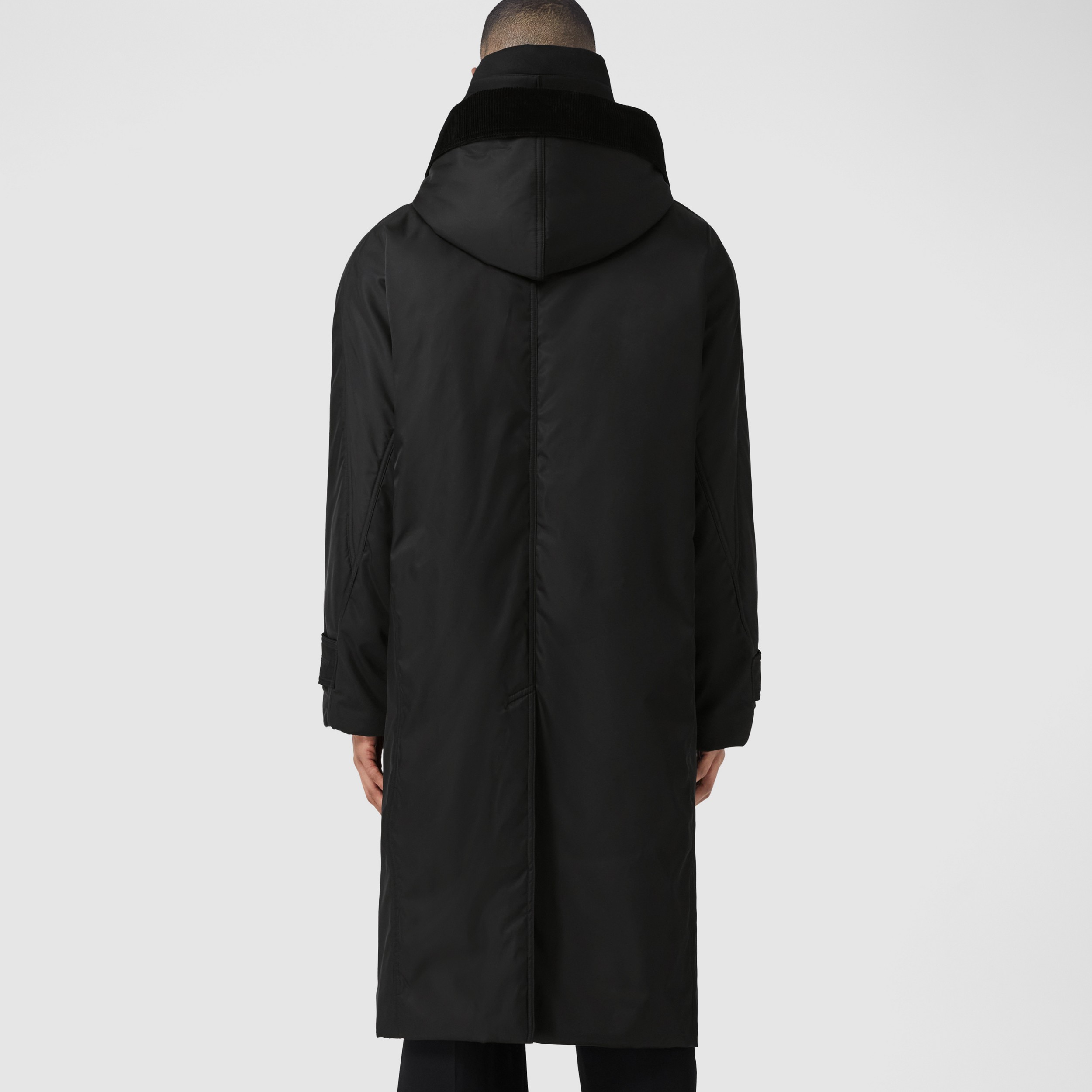 Car coat em sarja de nylon com capuz e colarinho de veludo cotelê (Preto) - Homens | Burberry® oficial - 3