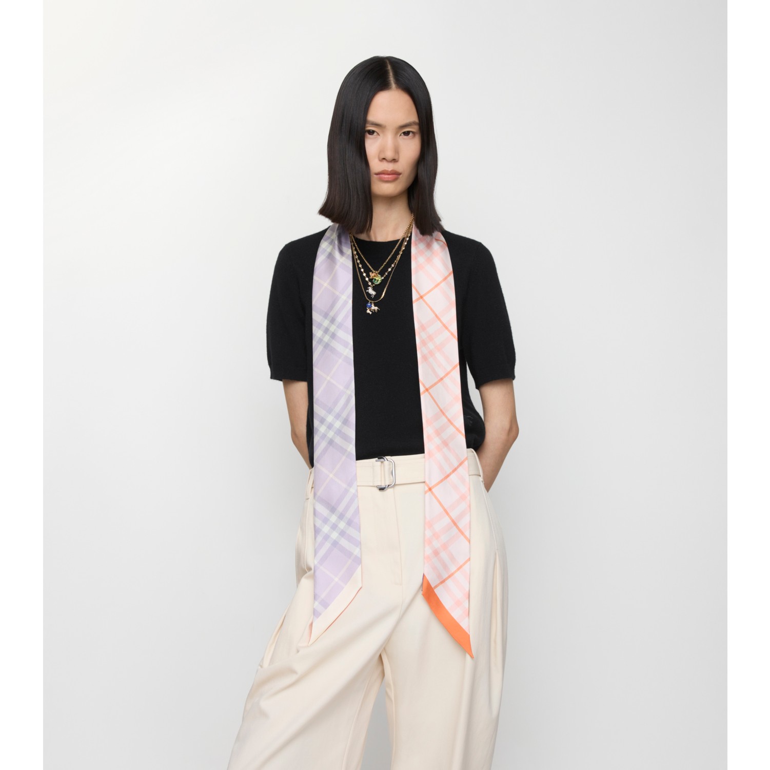 Skinny scarf de seda com estampa Check contrastante