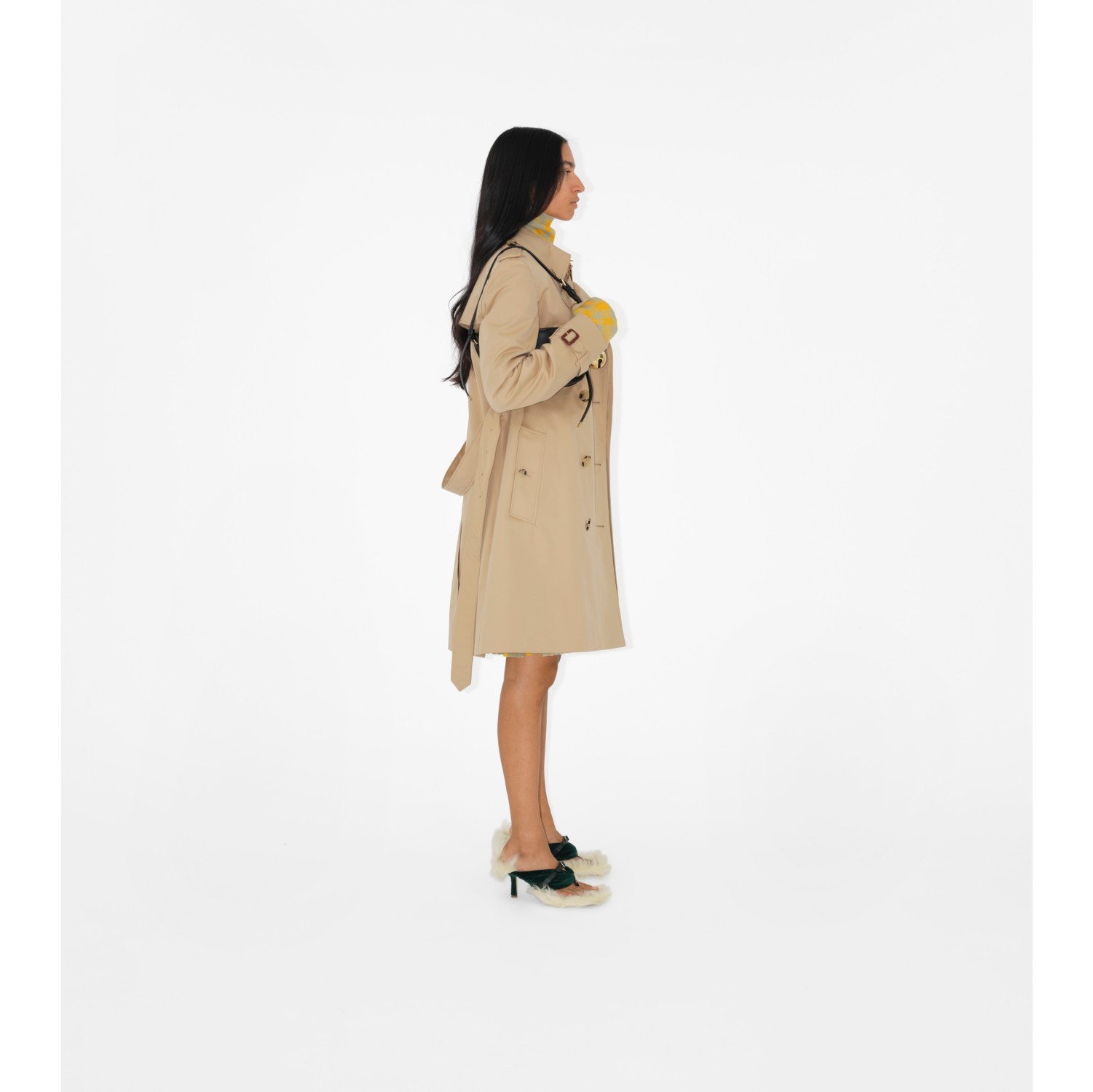 Mid length Kensington Heritage Trench Coat in Honey Women Burberry Official