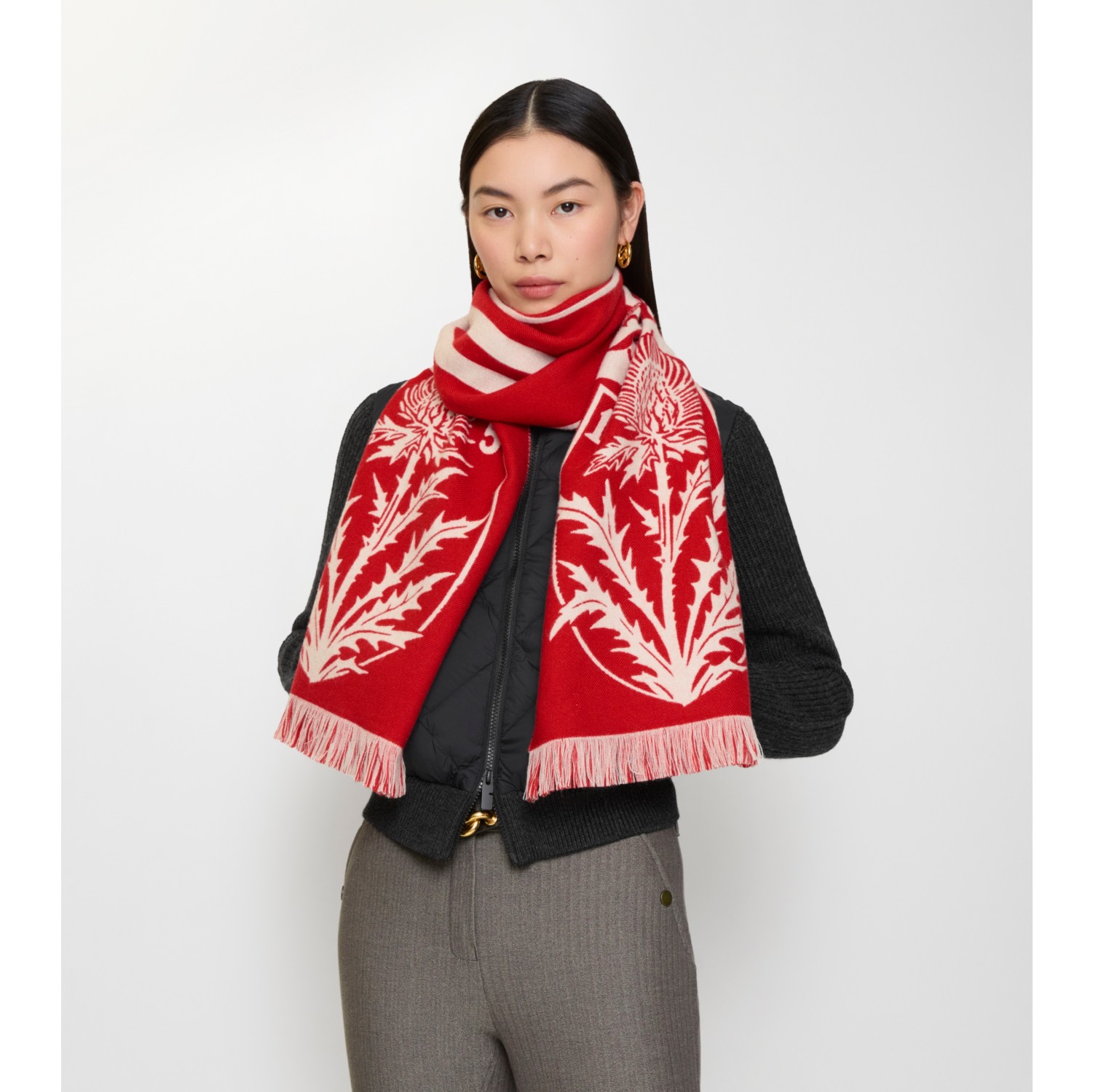 Thistle Shield Wool Scarf in Poppy red | Burberry® Official