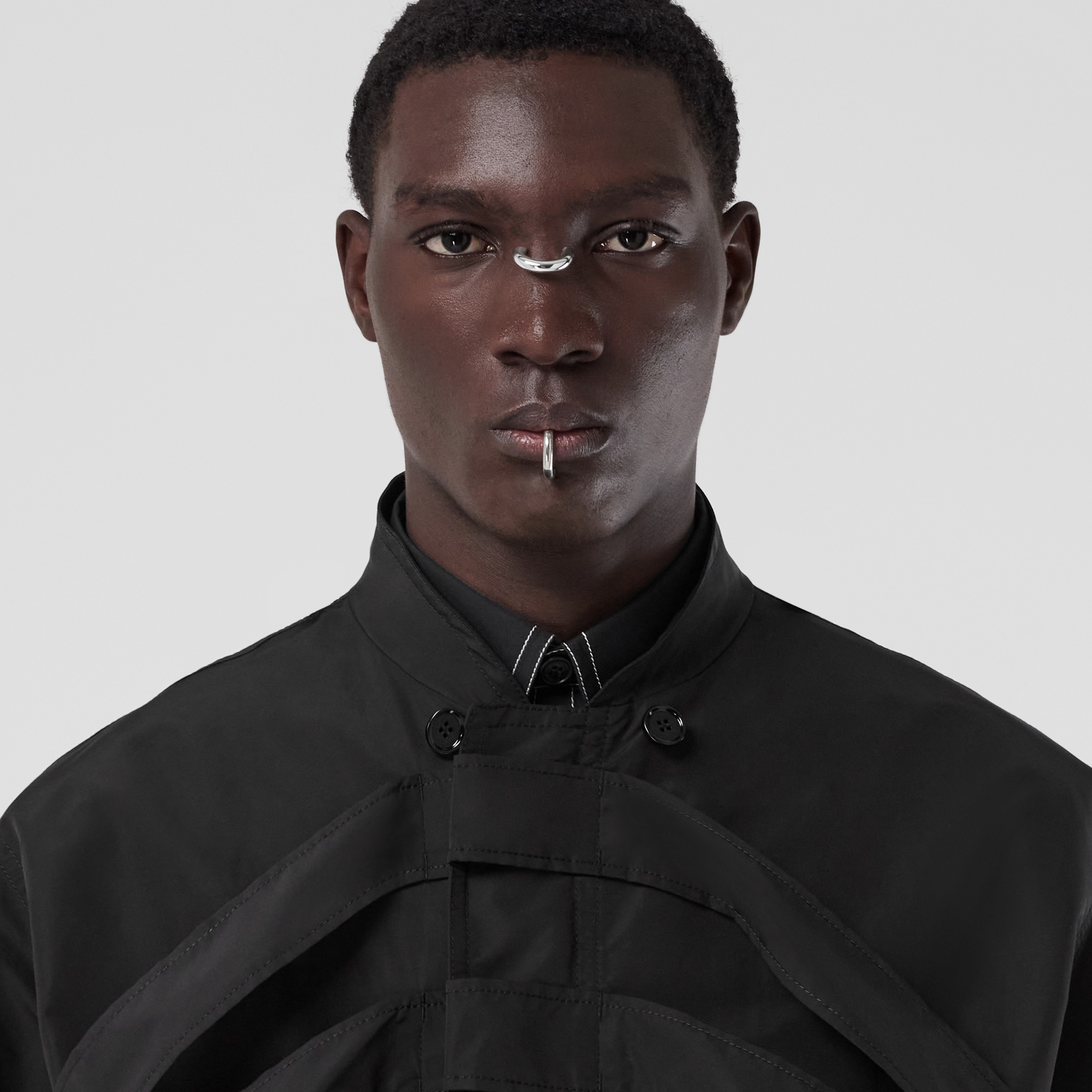 Detachable Hood Cotton Nylon Parka in Black - Men | Burberry® Official - 2
