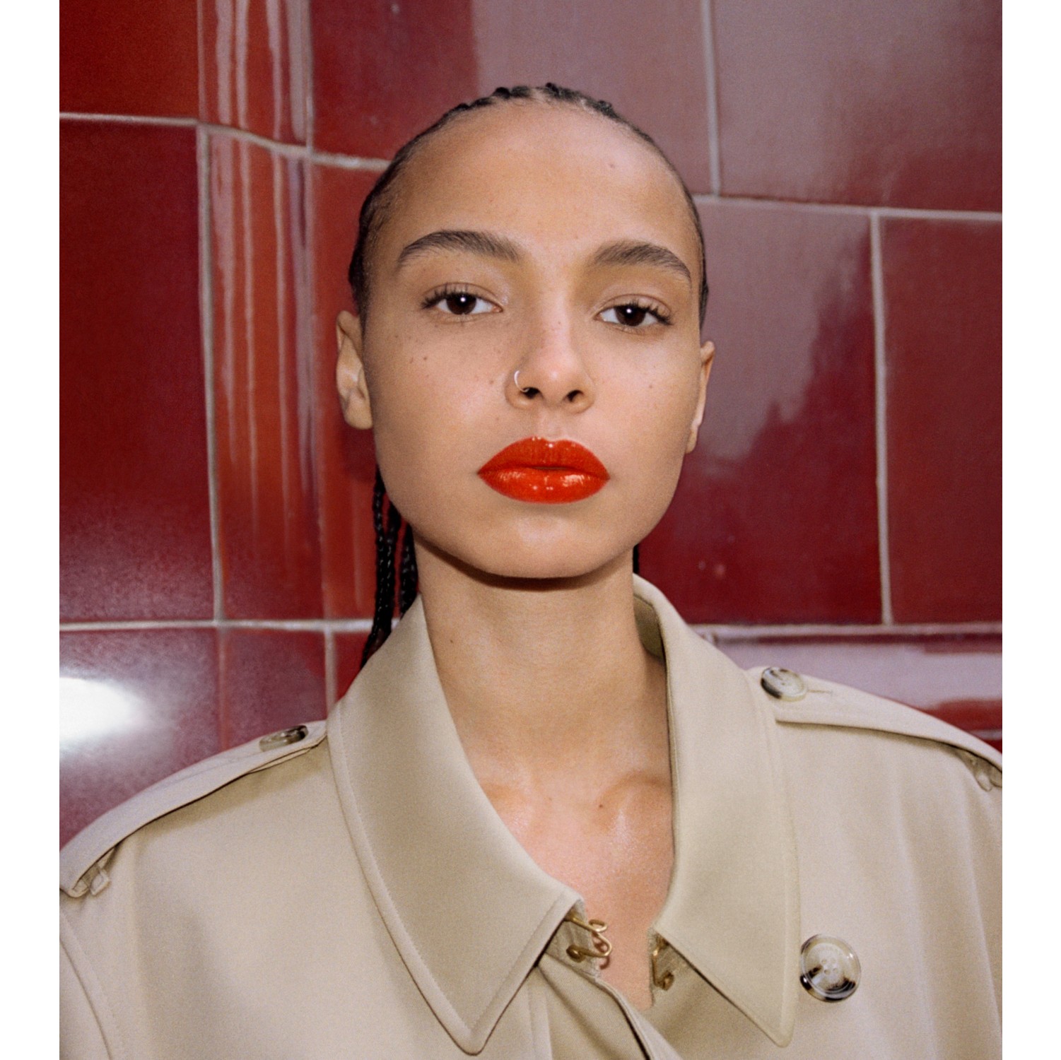 Burberry Brit Shine Lipstick – Kensington Crush No.605 in Kensington Crush 605 - Women | Burberry® Official