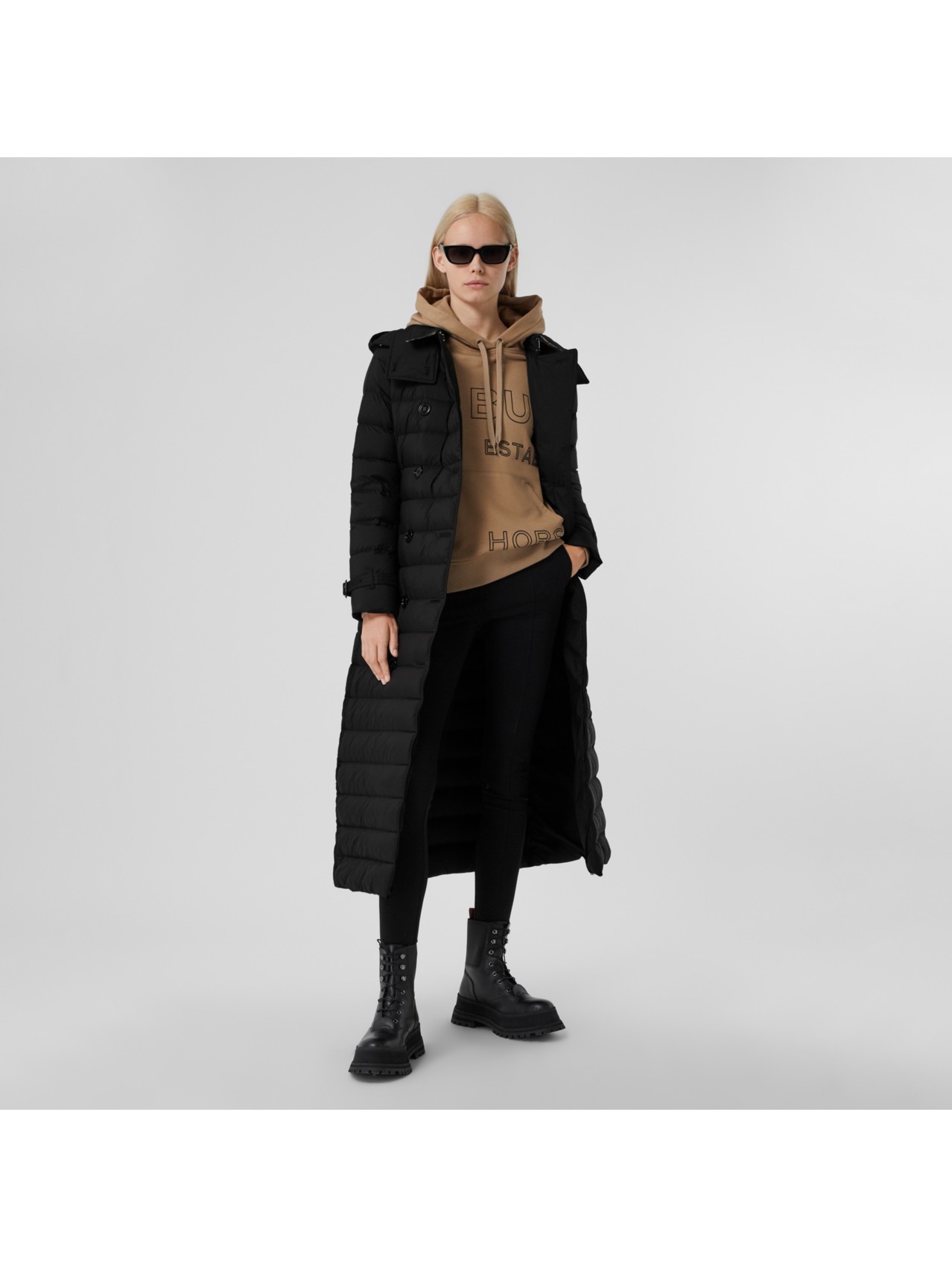 logo appliqué detachable hood puffer coat in black