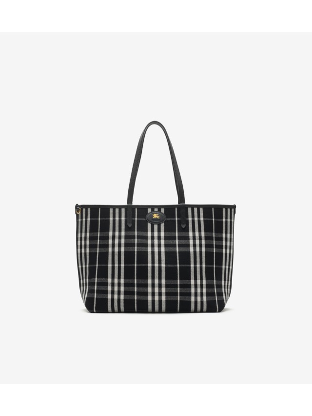 F2379671-3EC3-4436-9CD4-