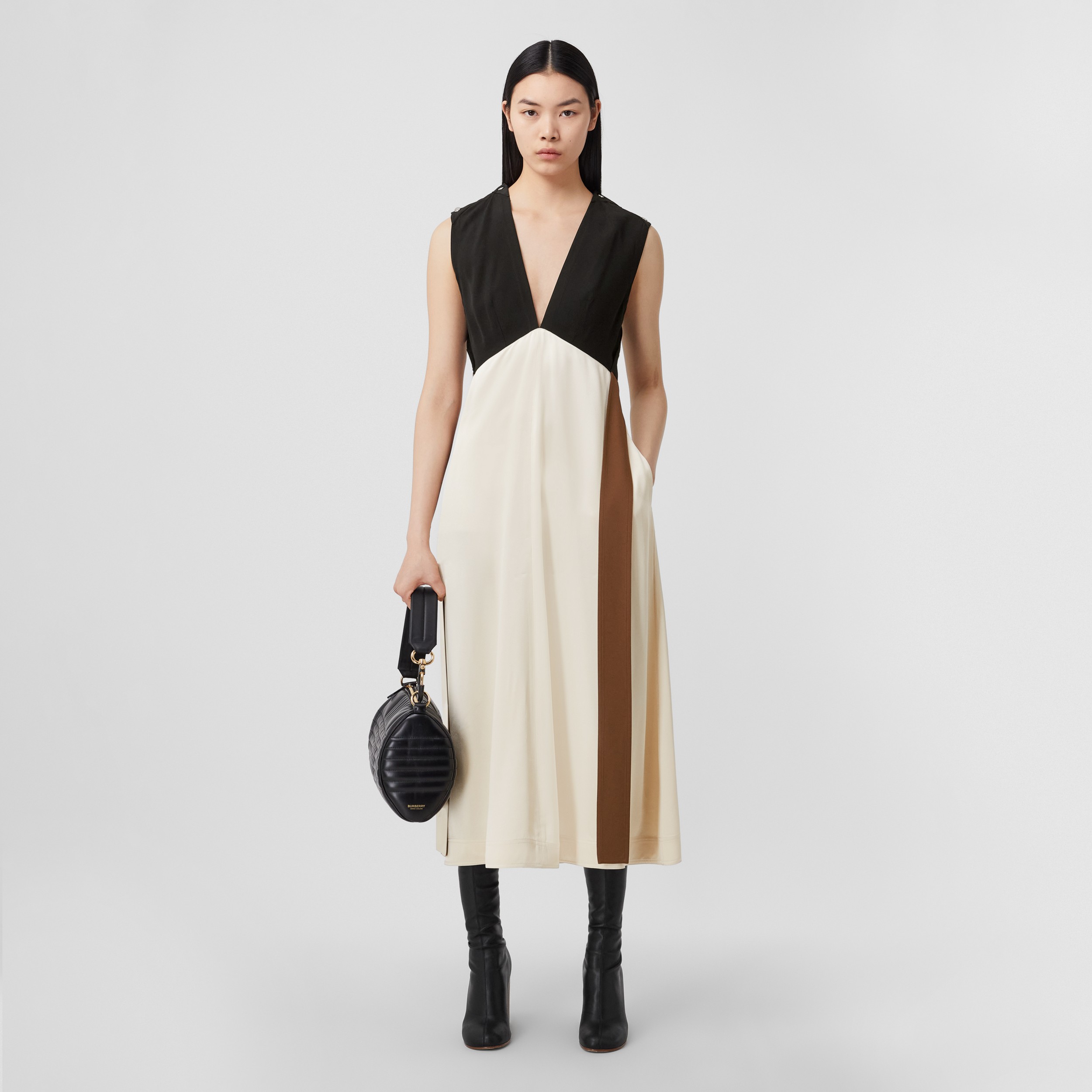 Sleeveless Colour Block Viscose Dress in Black - Women | Burberry® Official - 1