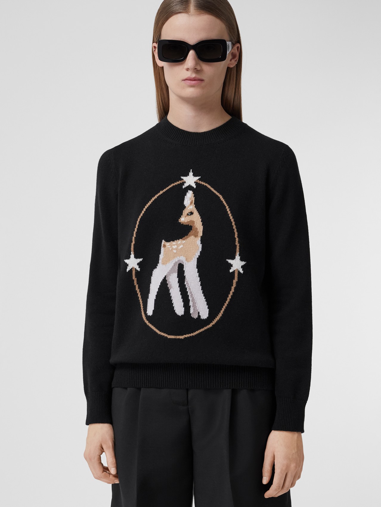 Deer Graphic Intarsia Wool Cashmere Blend Sweater in Black