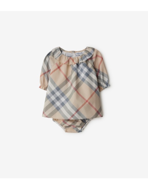 Burberry outfit newborns best sale