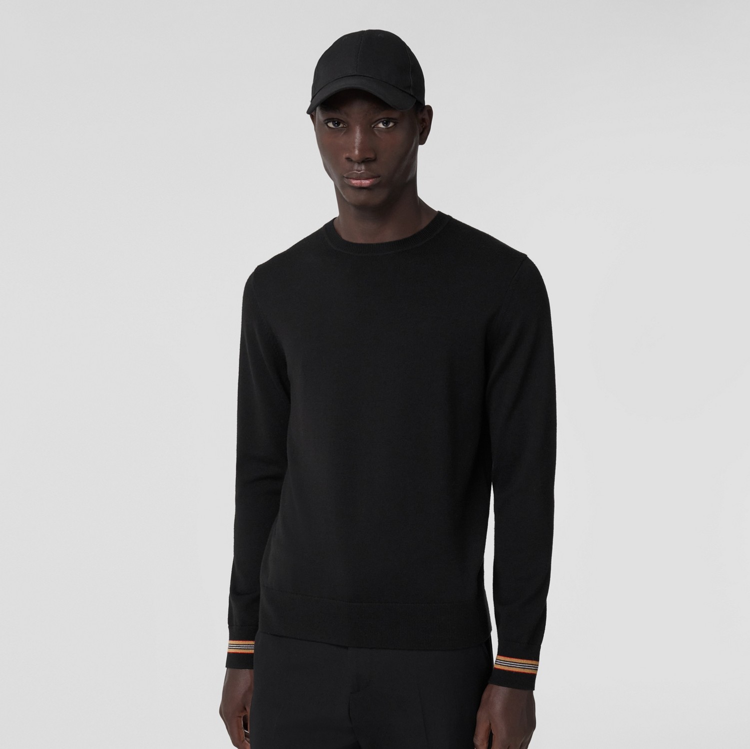 아이콘 스트라이프 트리밍 울 스웨터 (블랙) - 남성 | Burberry®