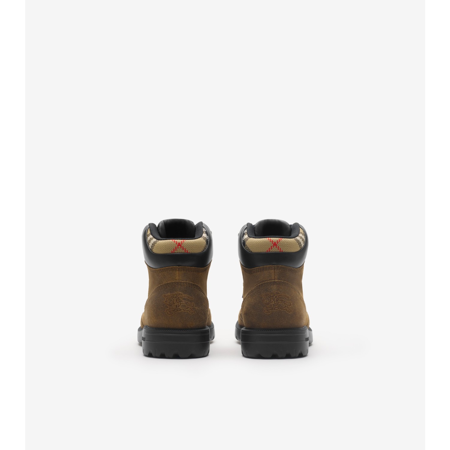 Botas Moor estilo montaña en ante