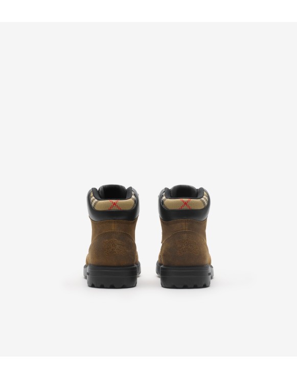 Suede Moor Hiking Boots​