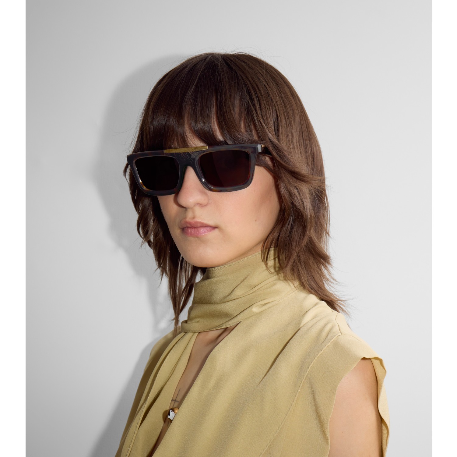 Lunettes de soleil rectangulaires classiques​