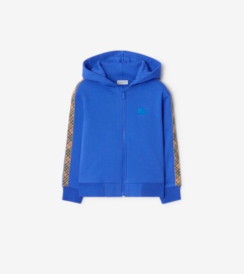 F3280170-0D7A-4FFD-8587-