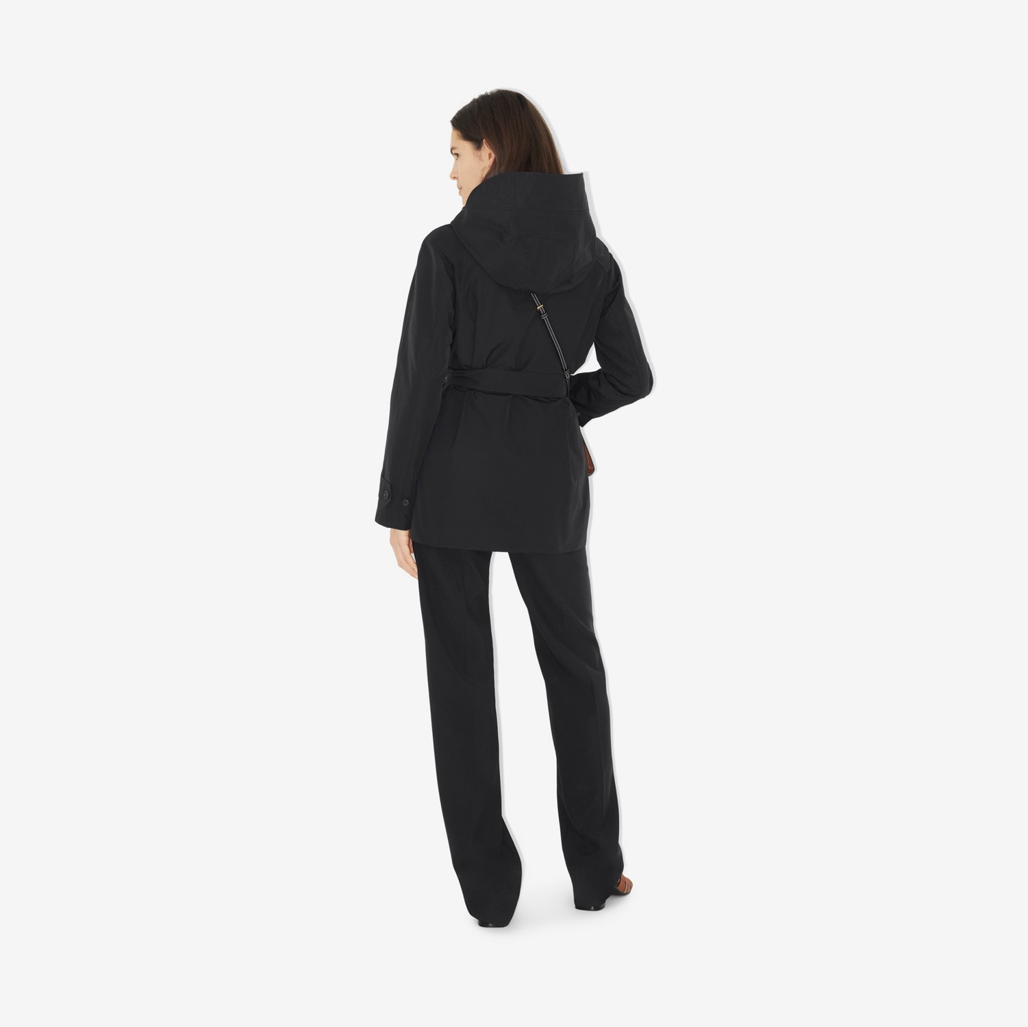 Paletot à capuche en faille de coton technique (Noir) - Femme | Site officiel Burberry®