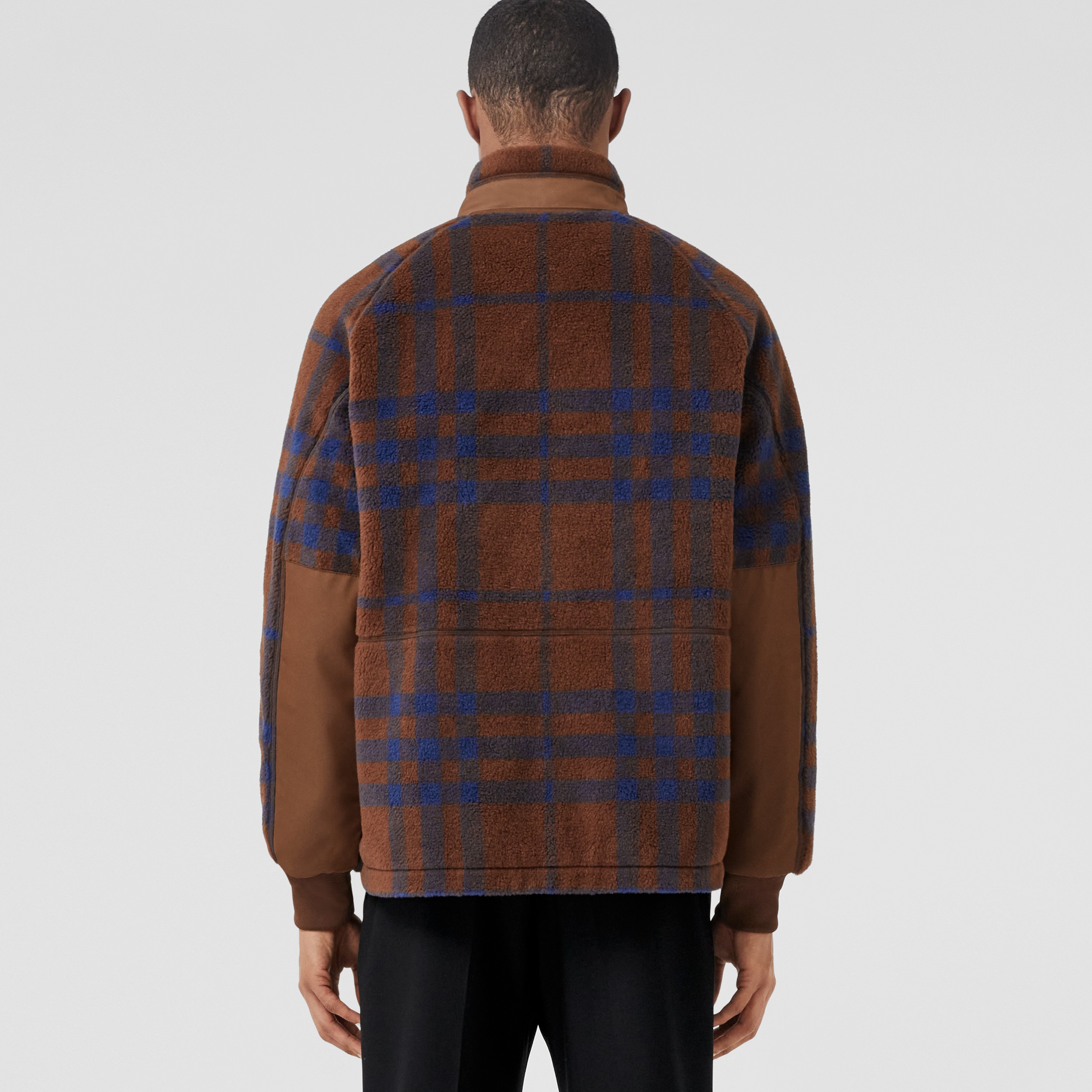 Jaqueta de lã texturizada com estampa xadrez e detalhe de logotipo (Marrom Médio) - Homens | Burberry® oficial - 3