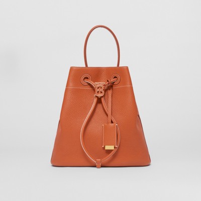 Borsa a secchiello TB piccola in pelle a grana (Marrone Ruggine Caldo) -  Donna | Sito ufficiale Burberry®