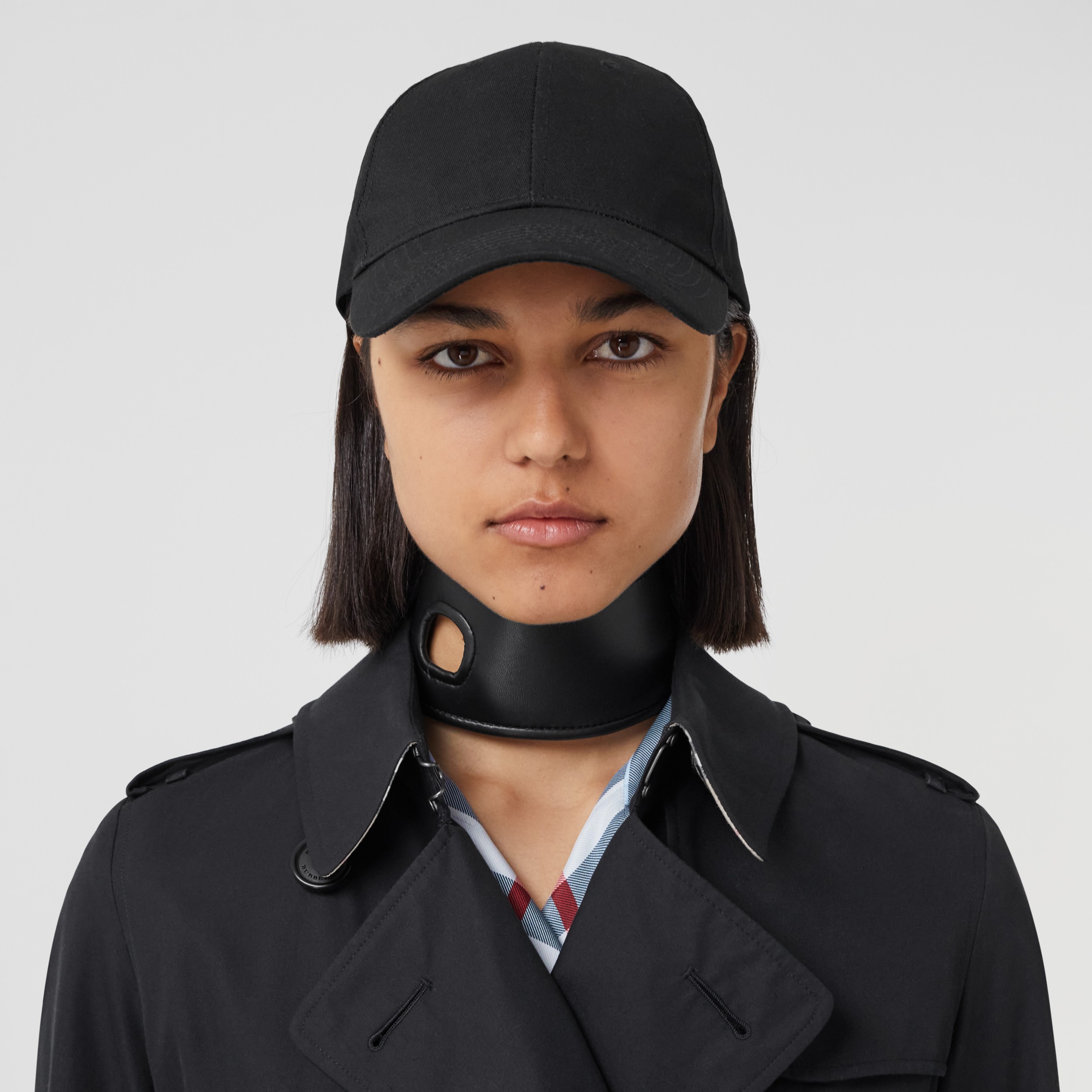 Mittellanger Heritage-Trenchcoat in Kensington-Passform (Mitternachtsblau) - Damen | Burberry® - 2