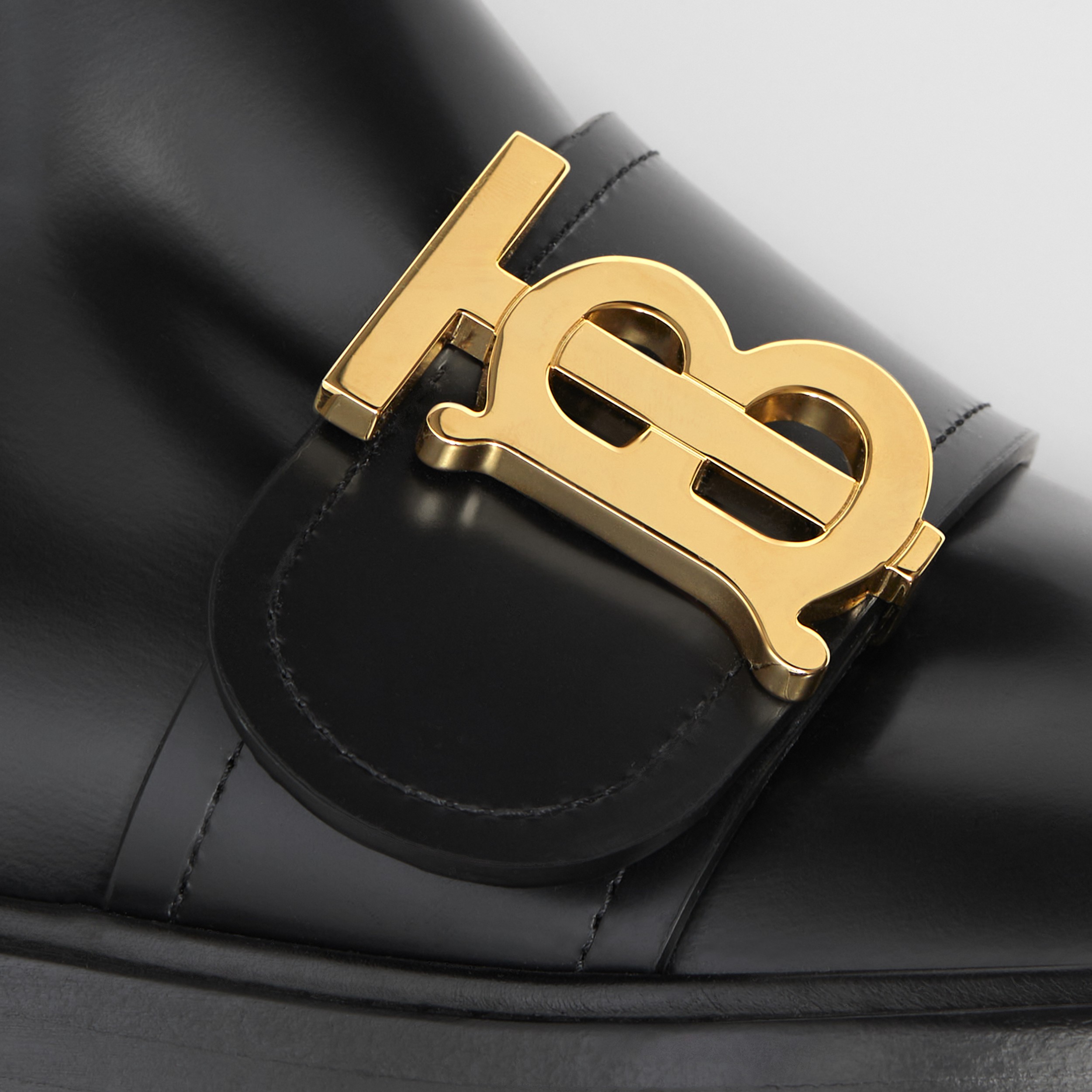 Bottines Chelsea en cuir Monogram (Noir) - Femme | Site officiel Burberry® - 2