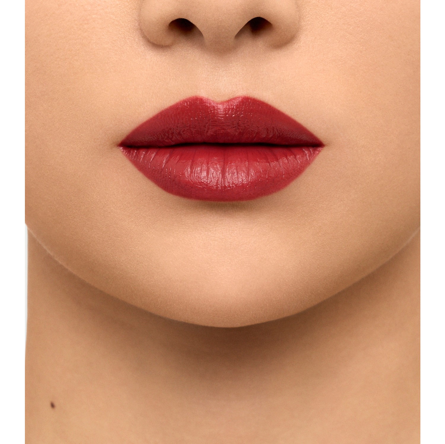 Burberry Kisses – Union Red No.113 in Union Red 113 - Women | Burberry® Official