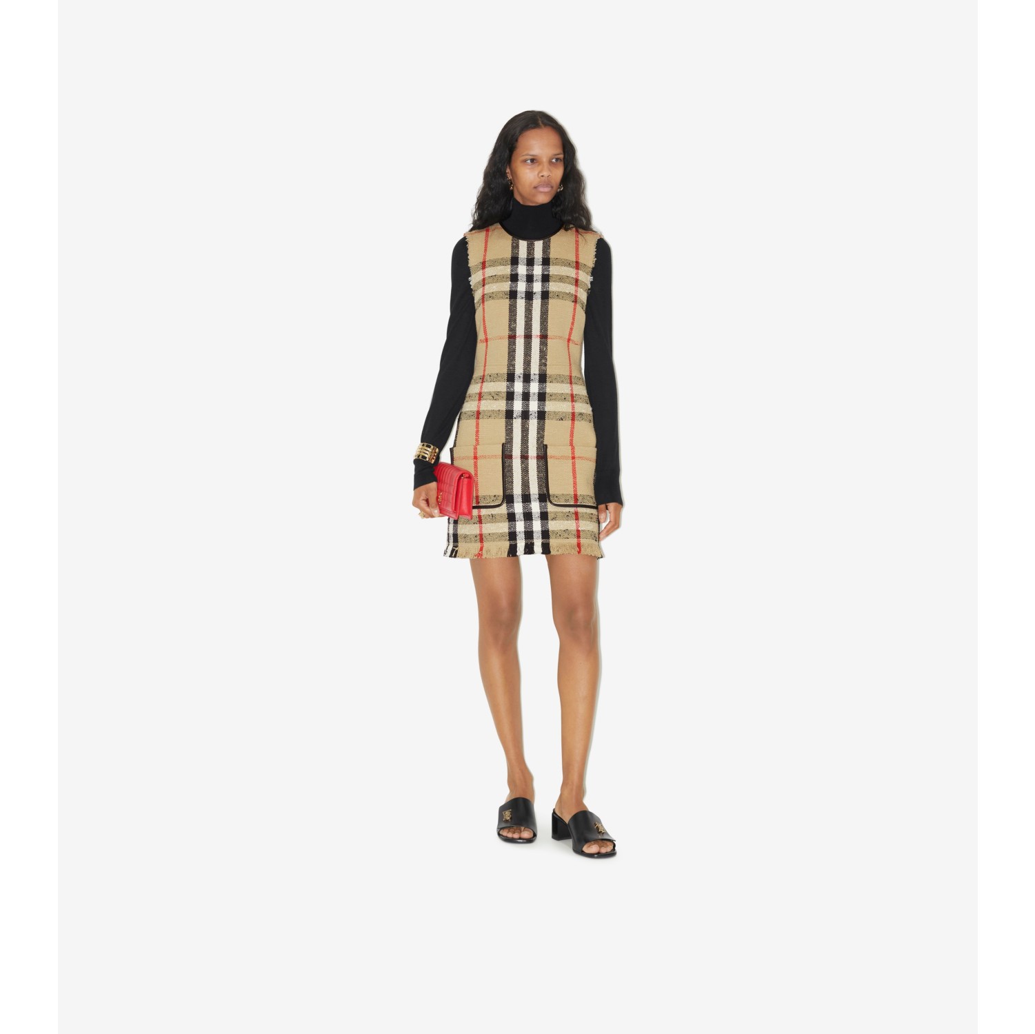 Burberry 2025 pattern dress