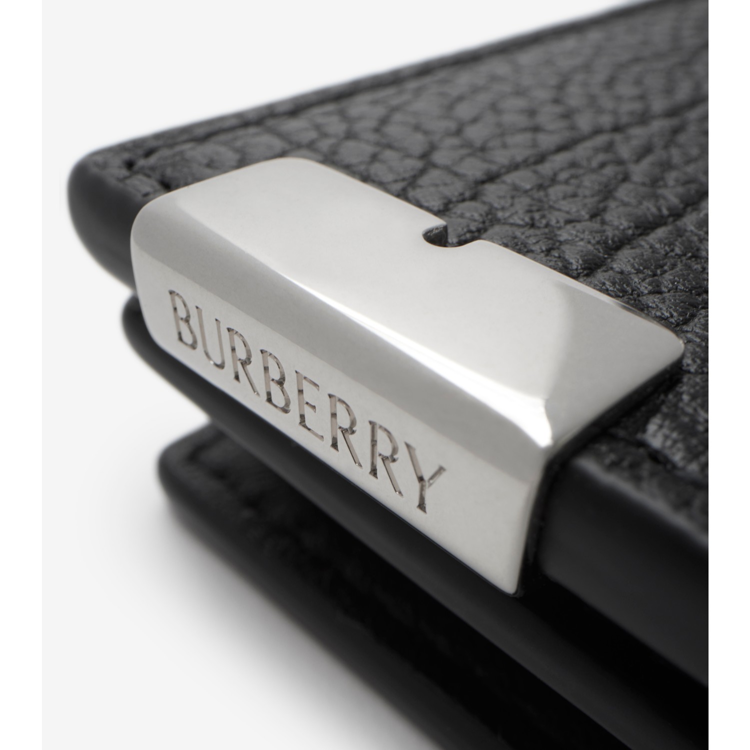 Burberry folding card case hotsell