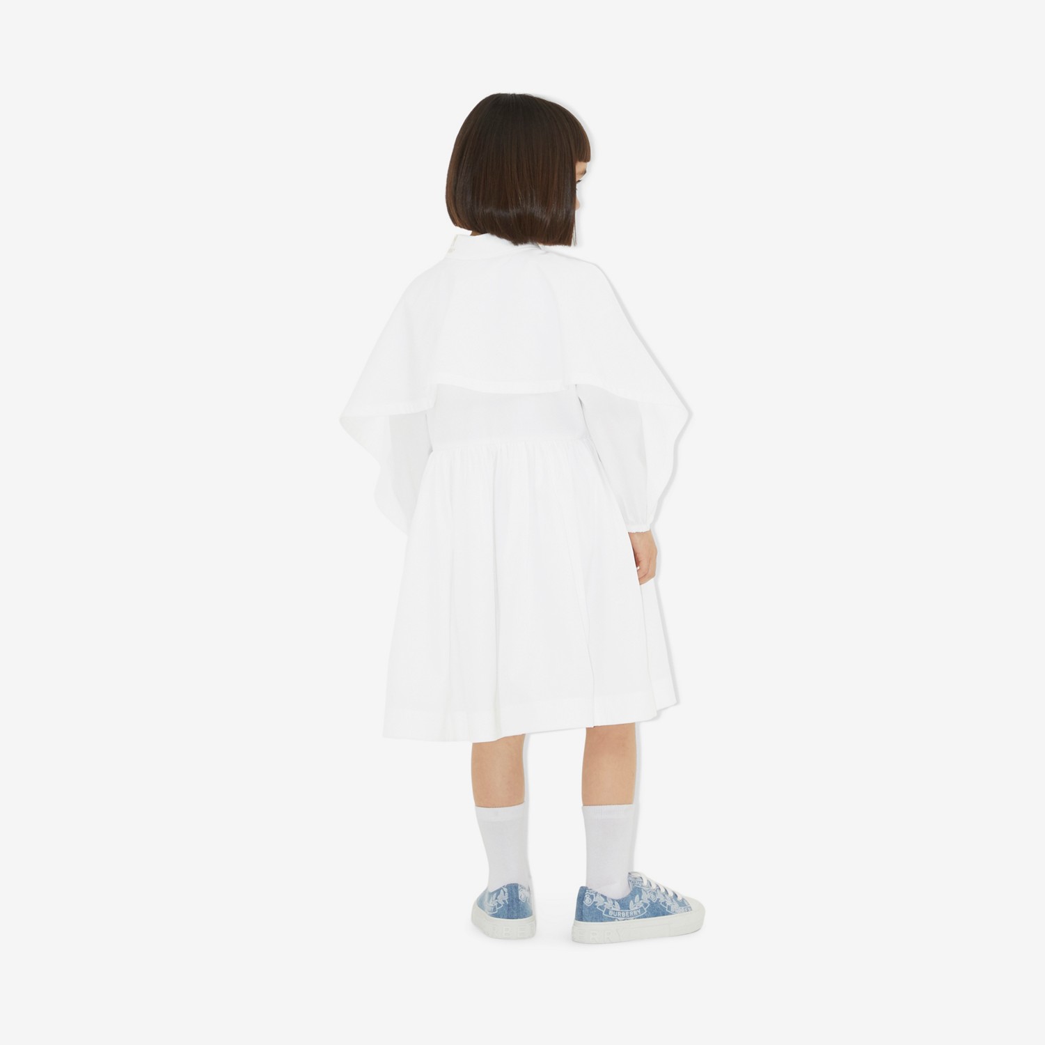 Robe en popeline de coton stretch avec cape (Blanc) | Site officiel Burberry®