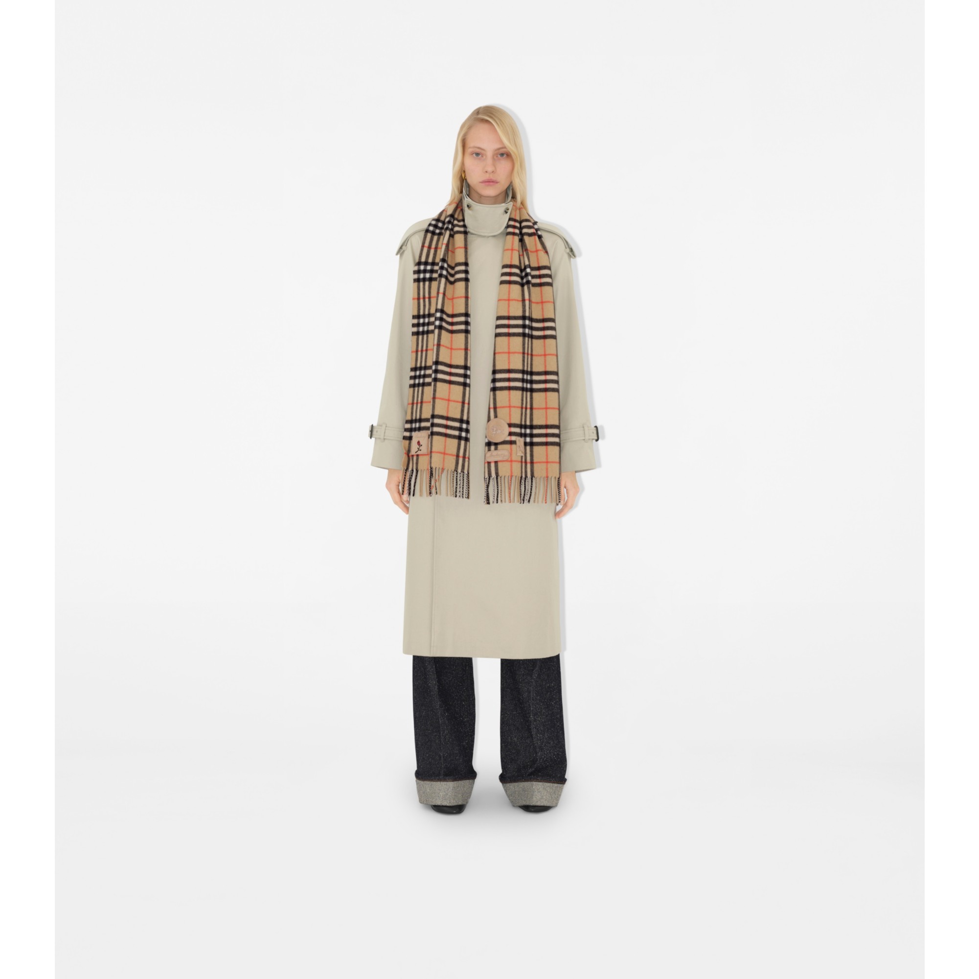 スカーフ BURBERRY MU SLD TRI-BAR SCARF s-l400.jpg