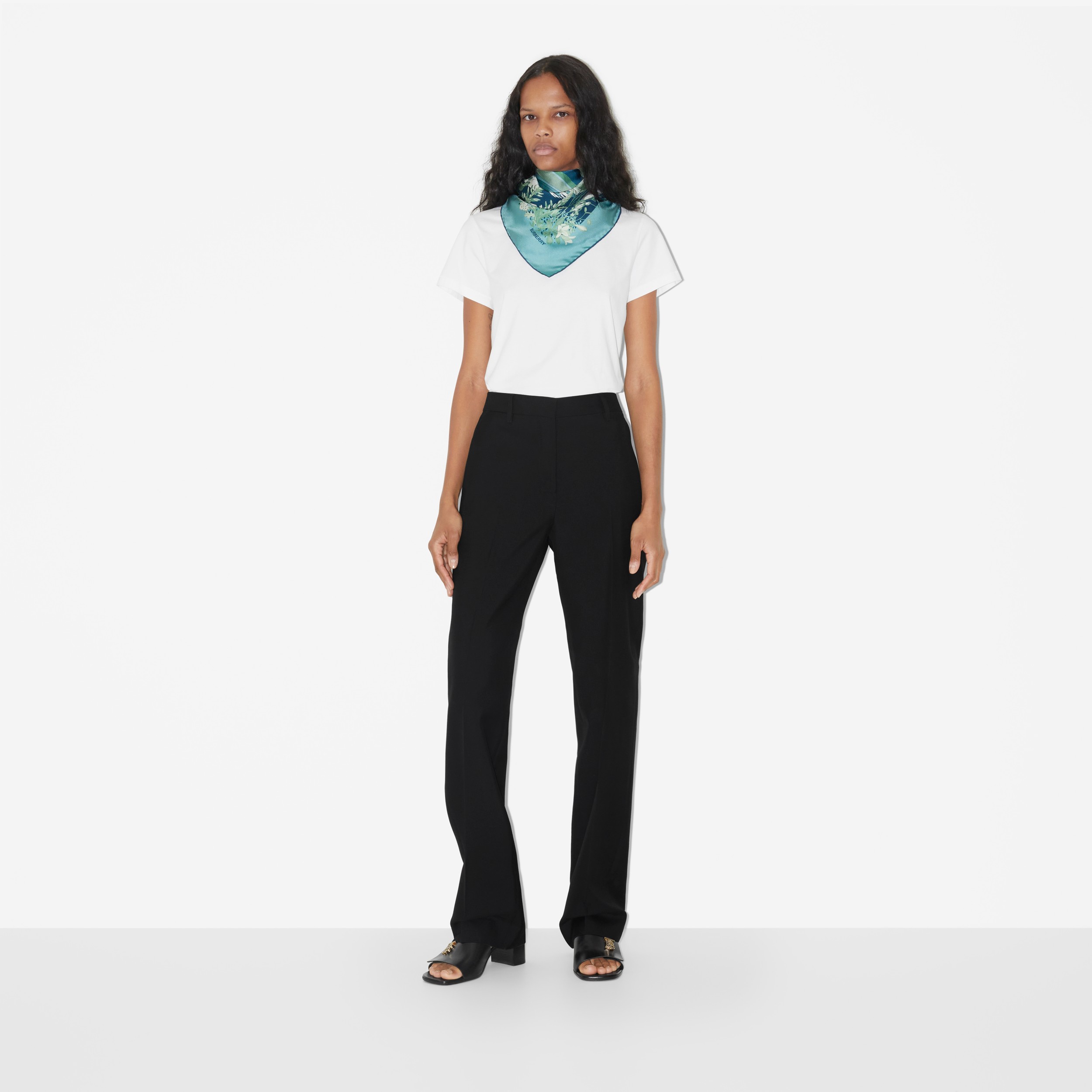 Highgrove Print Silk Square Scarf in Duck | Burberry® Official - 3
