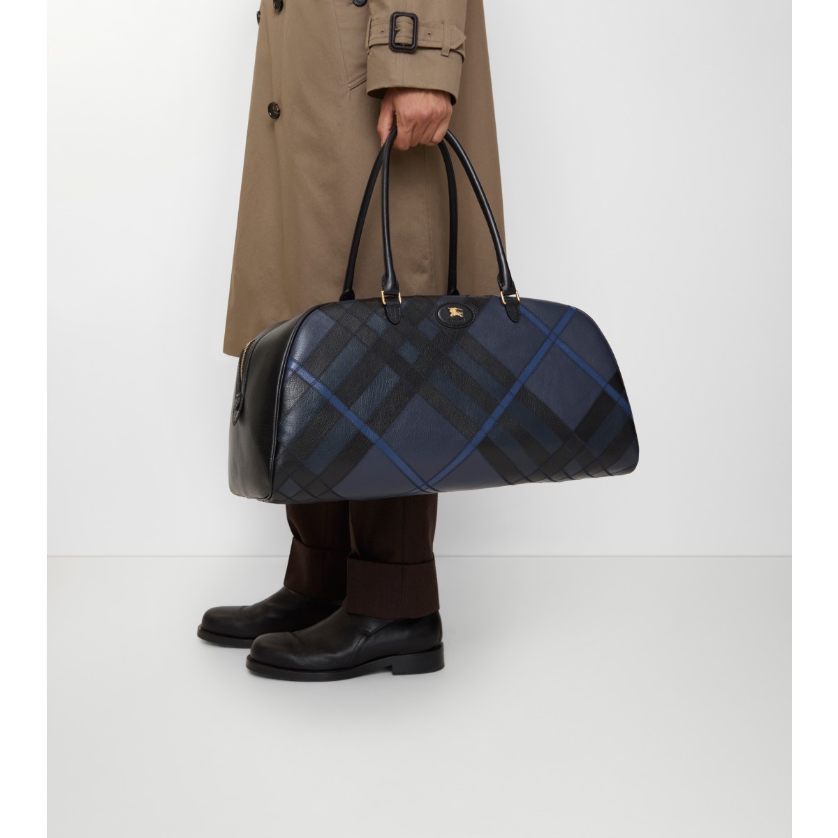  Check Extra Large Highlands Bowling Bag​