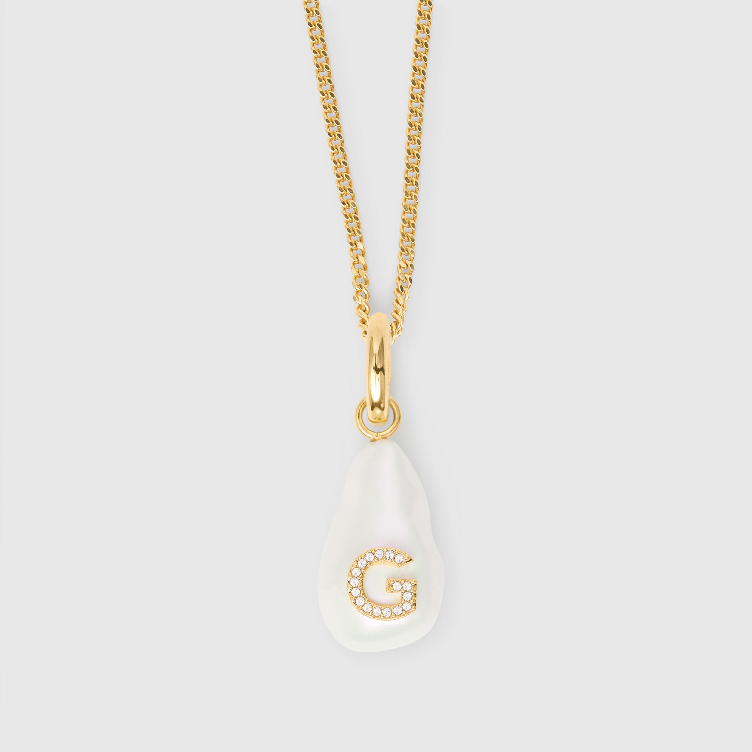 Dije de letra G con perla de resina y cristales - Solo en línea (Dorado Claro/madreperla) - Mujer | Burberry® oficial - 4