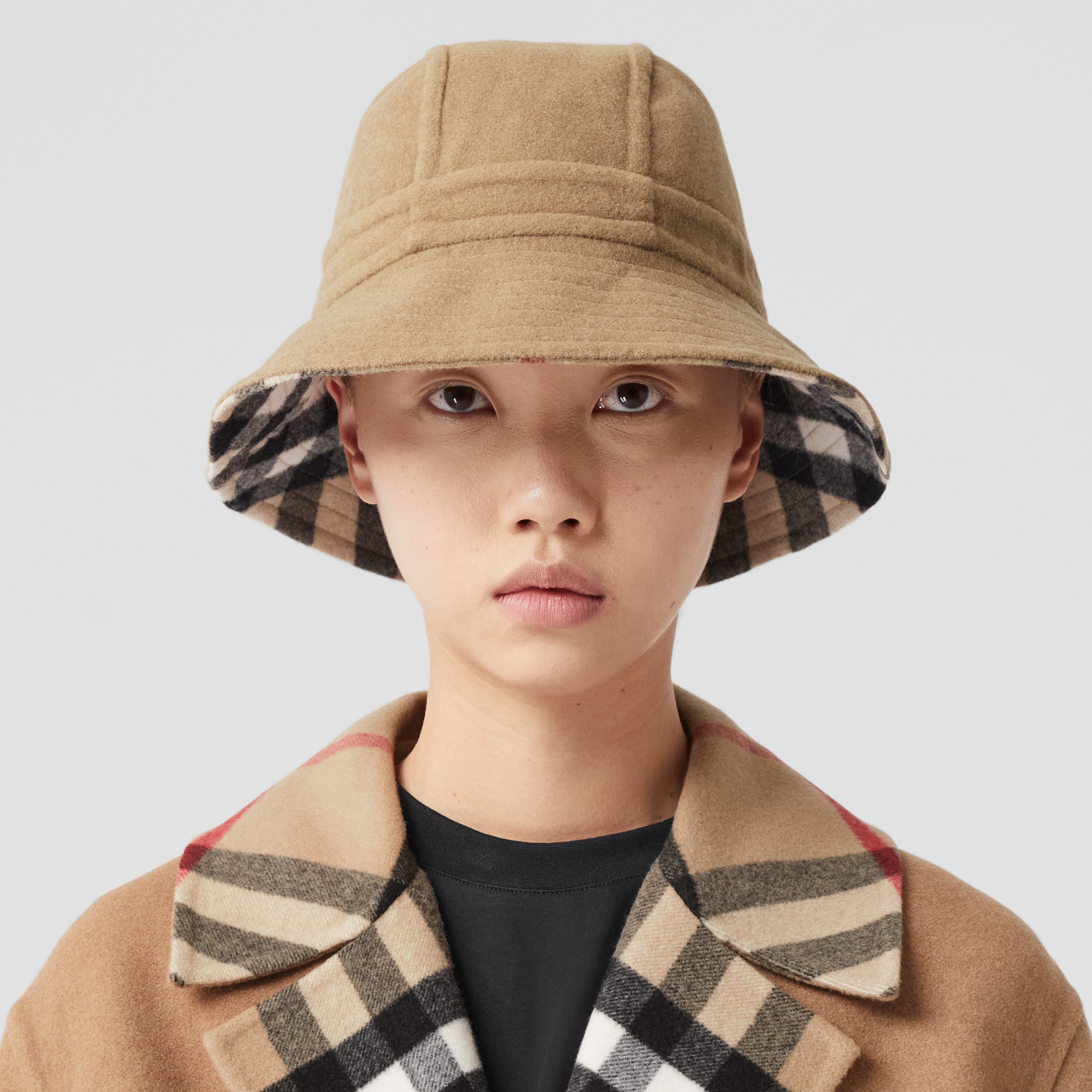Exaggerated Check Wool Bucket Hat in Archive Beige | Burberry® Official - 3