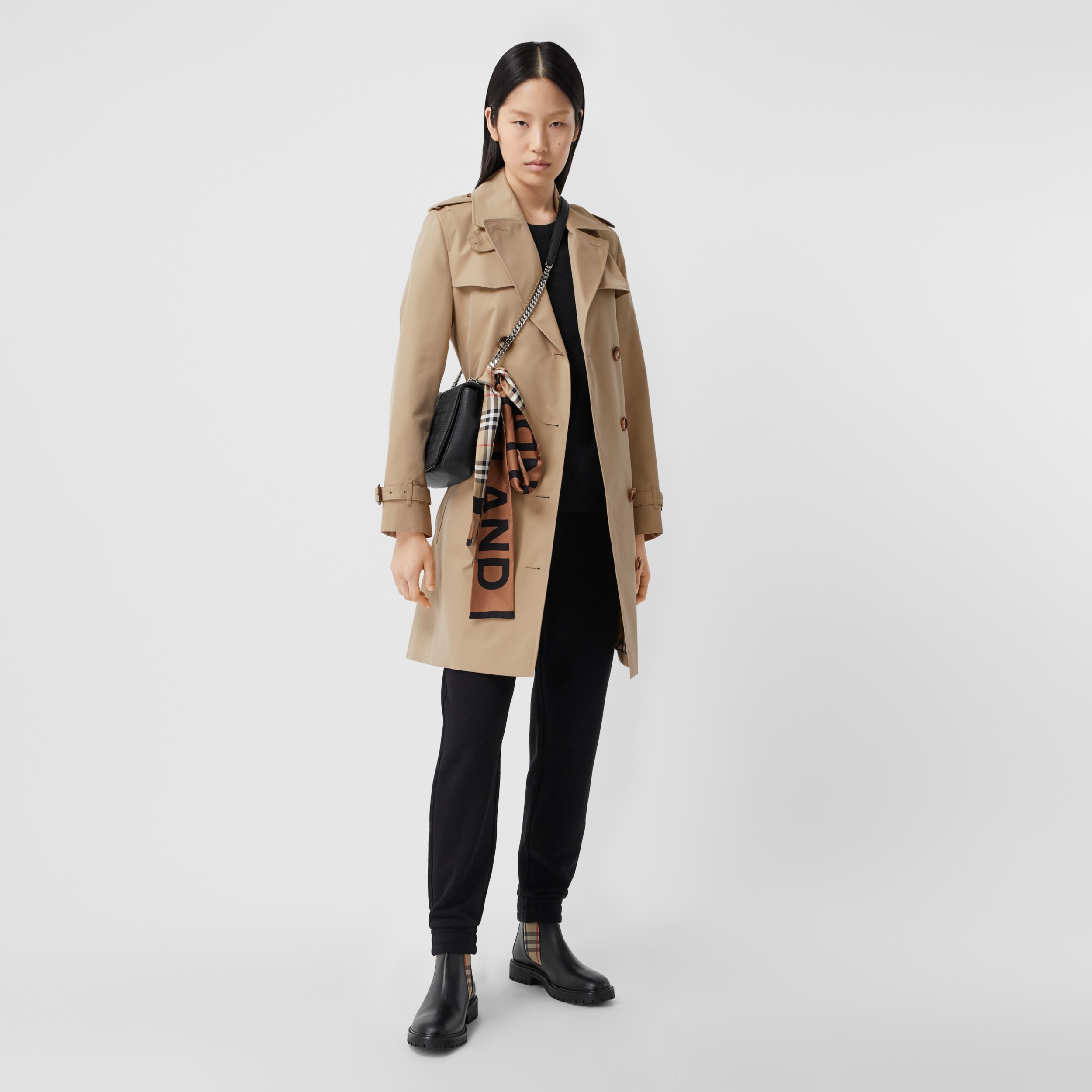 ショート イズリントン トレンチコート ハニー ウィメンズ バーバリー