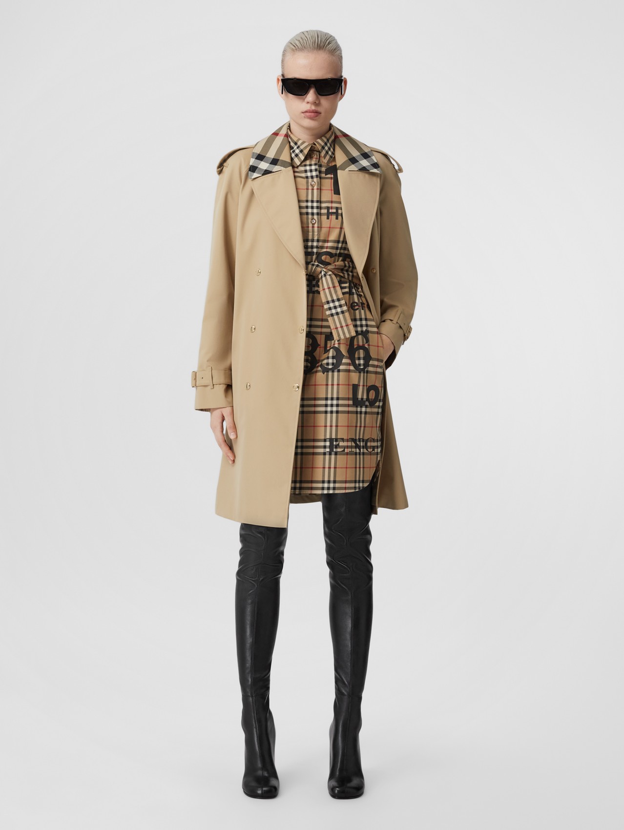 Burberry Cotton Hooded Mid-length Parka in Natural Save 51% Womens Clothing Coats Raincoats and trench coats 