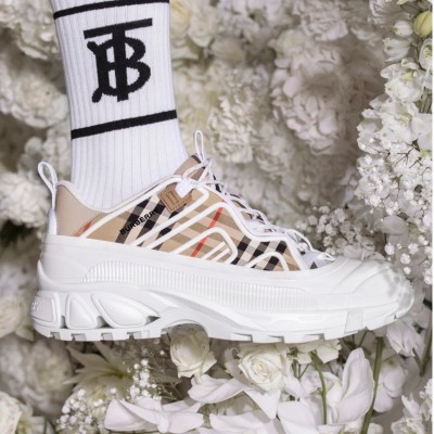 Vintage Check Cotton and Leather Arthur Sneakers in Archive Beige/white |  Burberry® Official