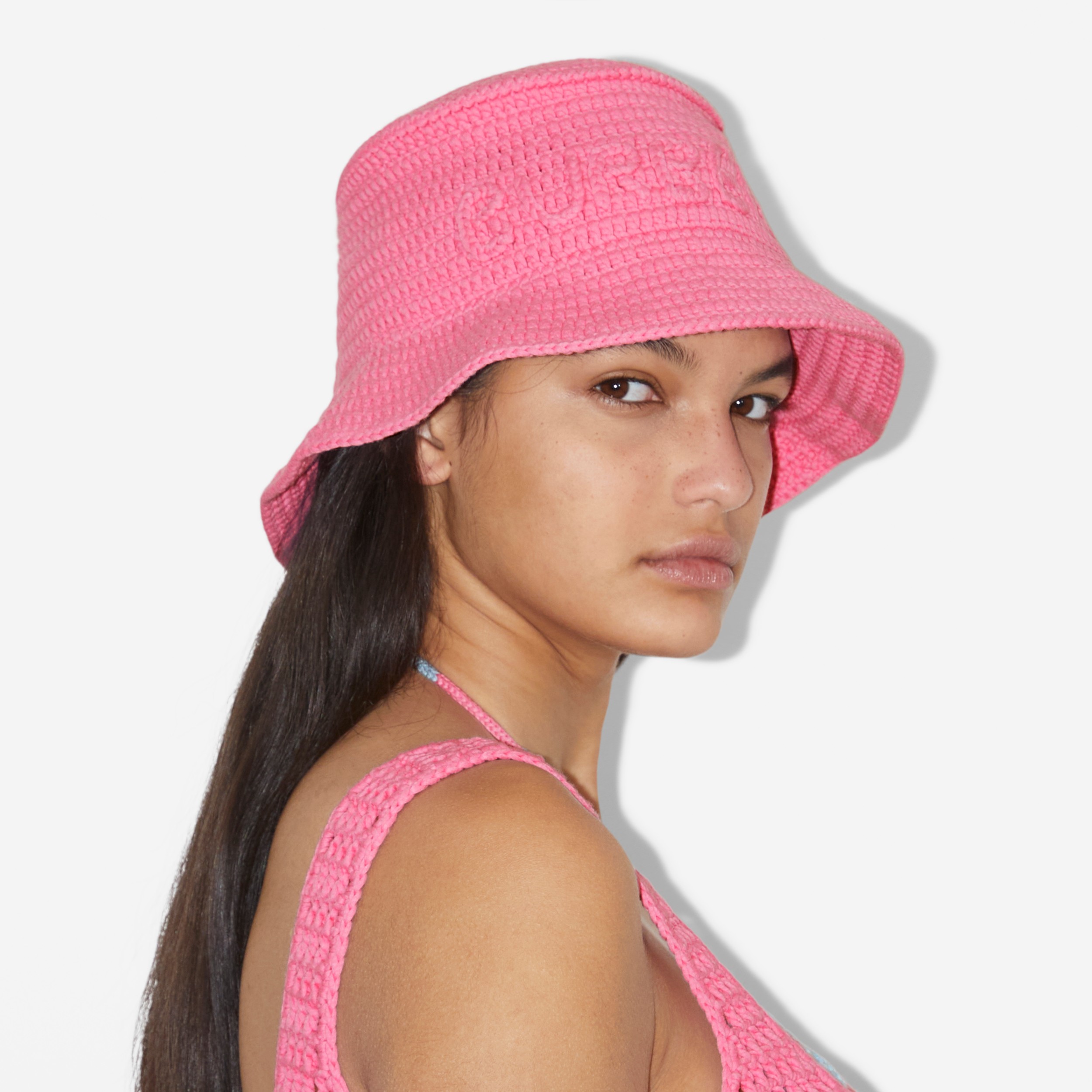 Chapéu Bucket de algodão tecnológico em crochê (Rosa Chiclete) | Burberry® oficial - 4