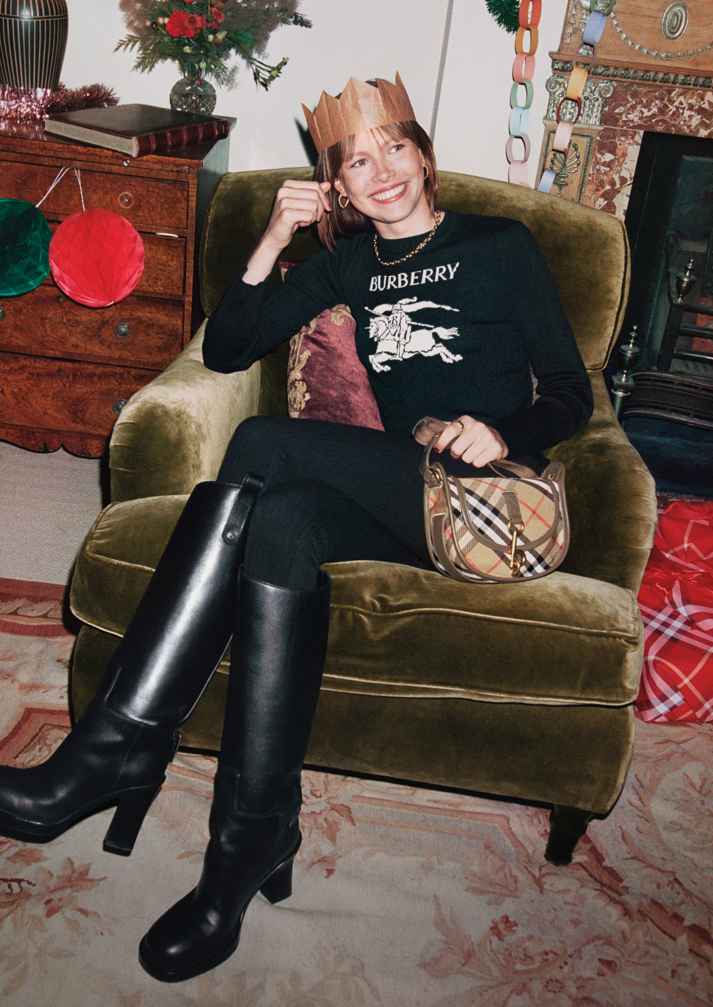 BURBERRY グレーロゴ入りニットワンピ14Y164cm BURBERRY グレーロゴ入りニットワンピ14Y164cm バーバリー メンズ